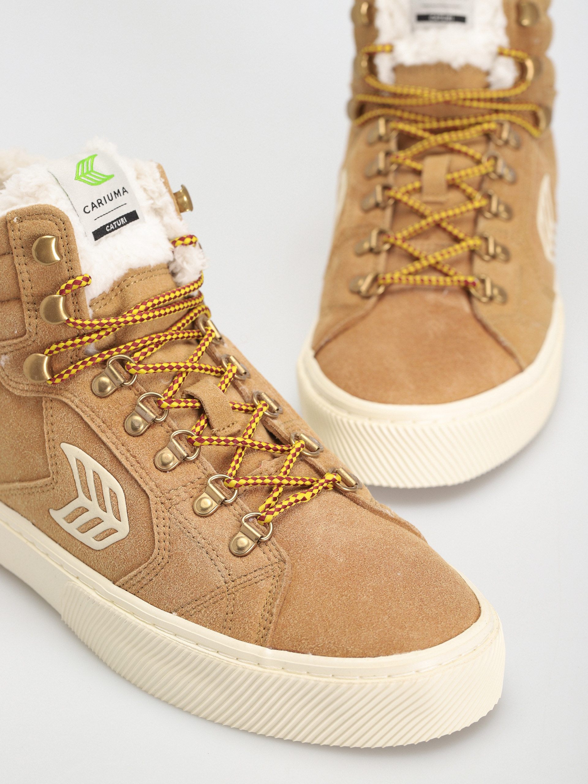 Cariuma Caturi Cipők (camel/ ivory)