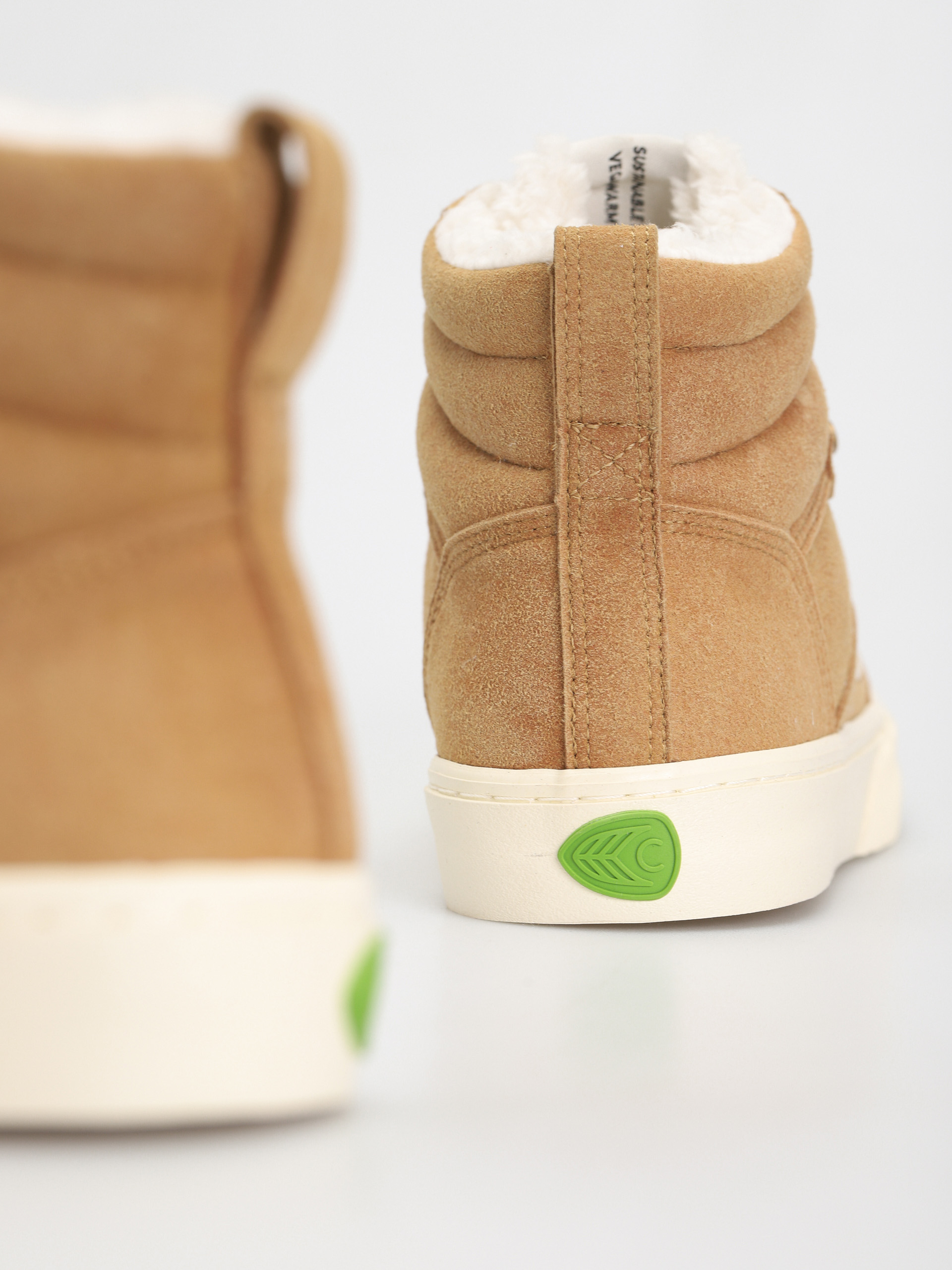 Cariuma Caturi Cipők (camel/ ivory)