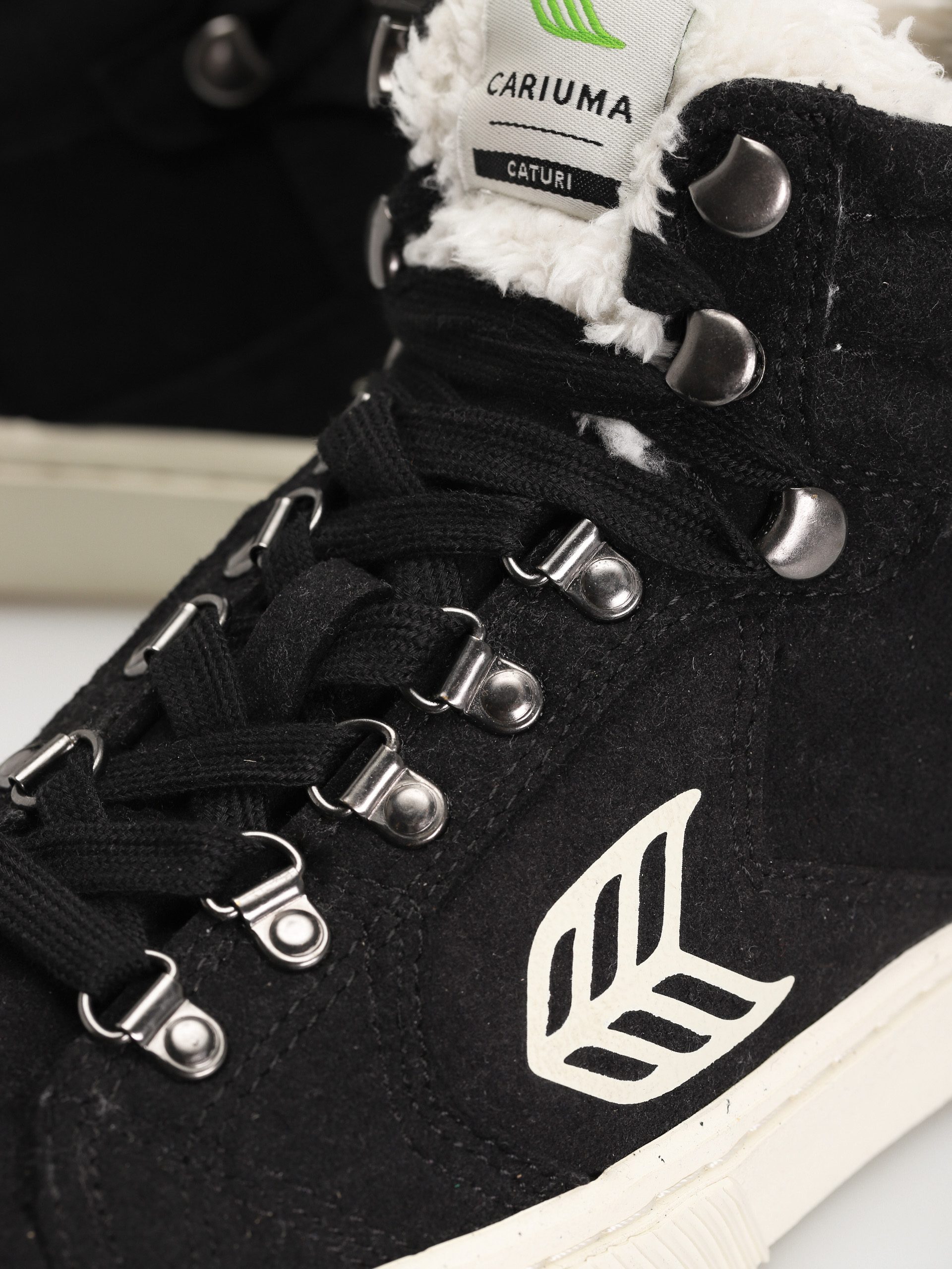 Cariuma Caturi Cipők (black/ivory)