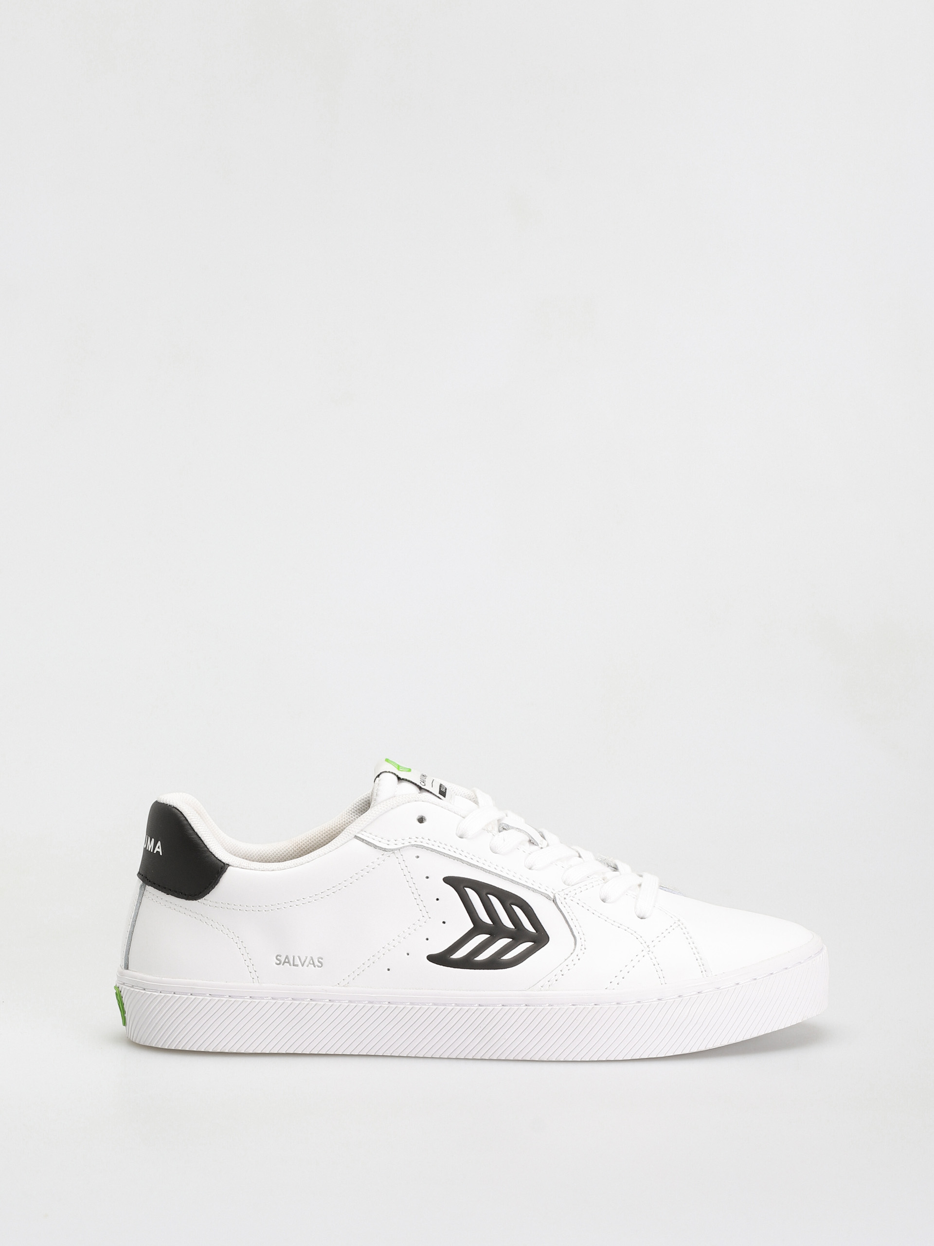 Cariuma Salvas Cipők (white/ black)