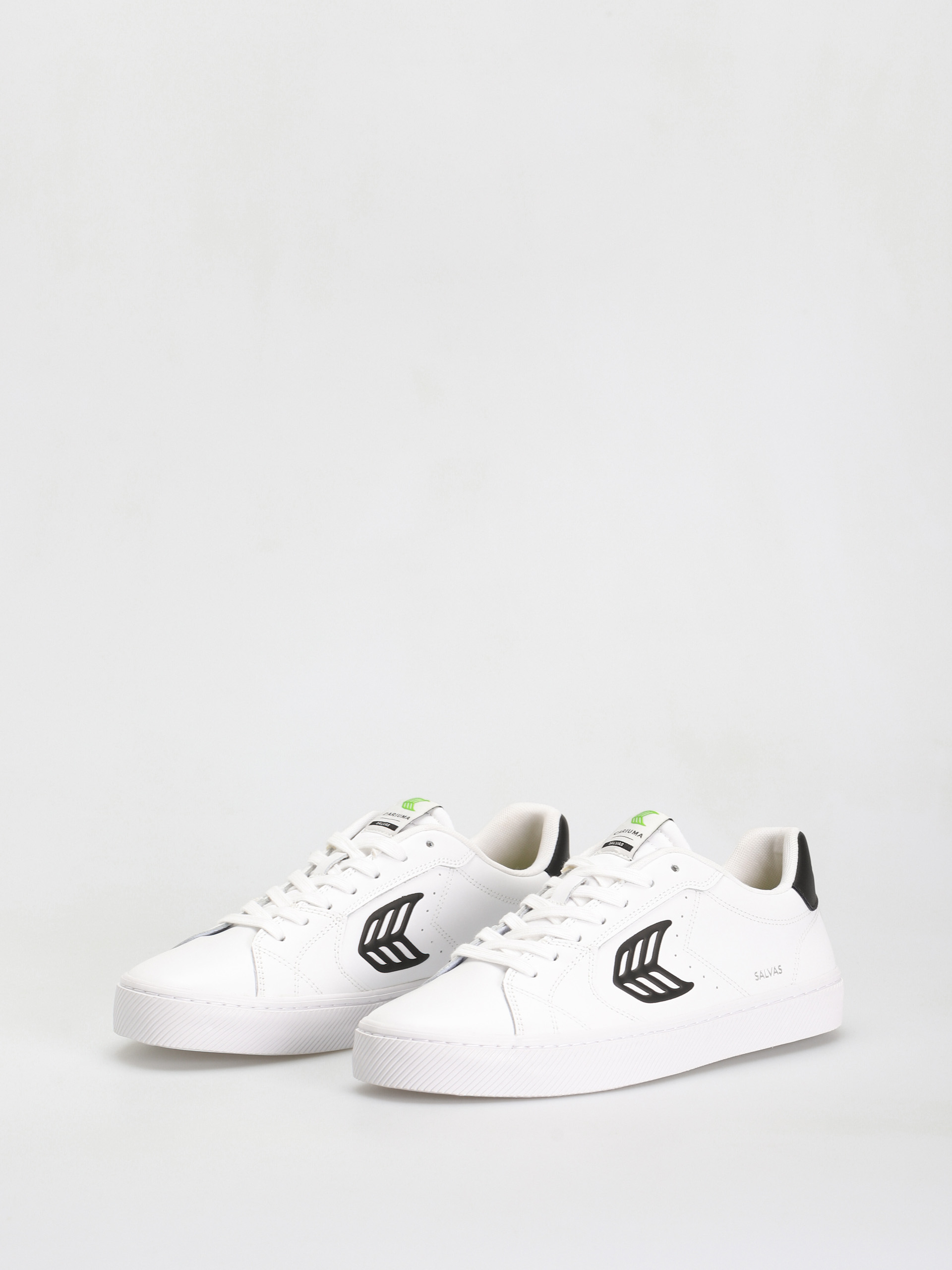 Cariuma Salvas Cipők (white/ black)