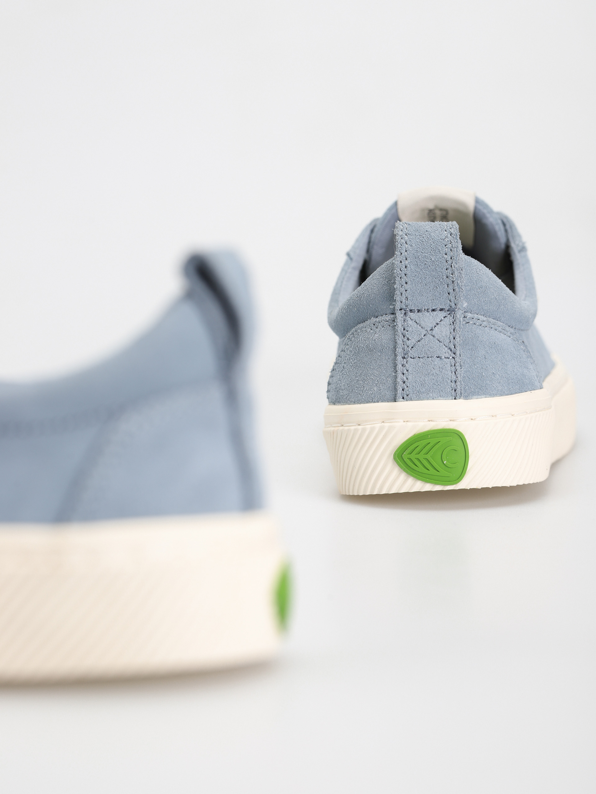 Cariuma Oca Low Cipők (mirage blue)