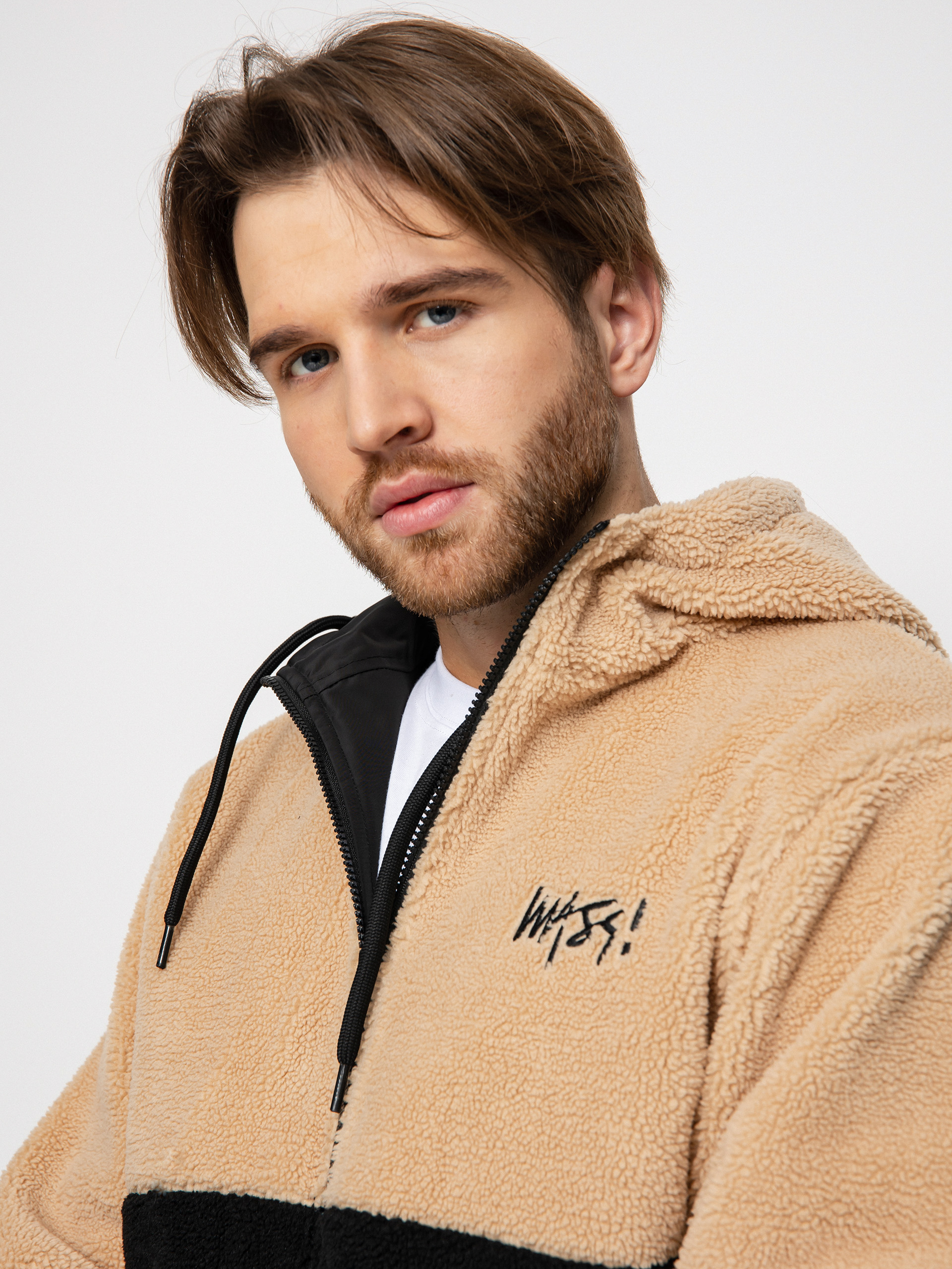 MassDnm Result Dzseki (black/beige)