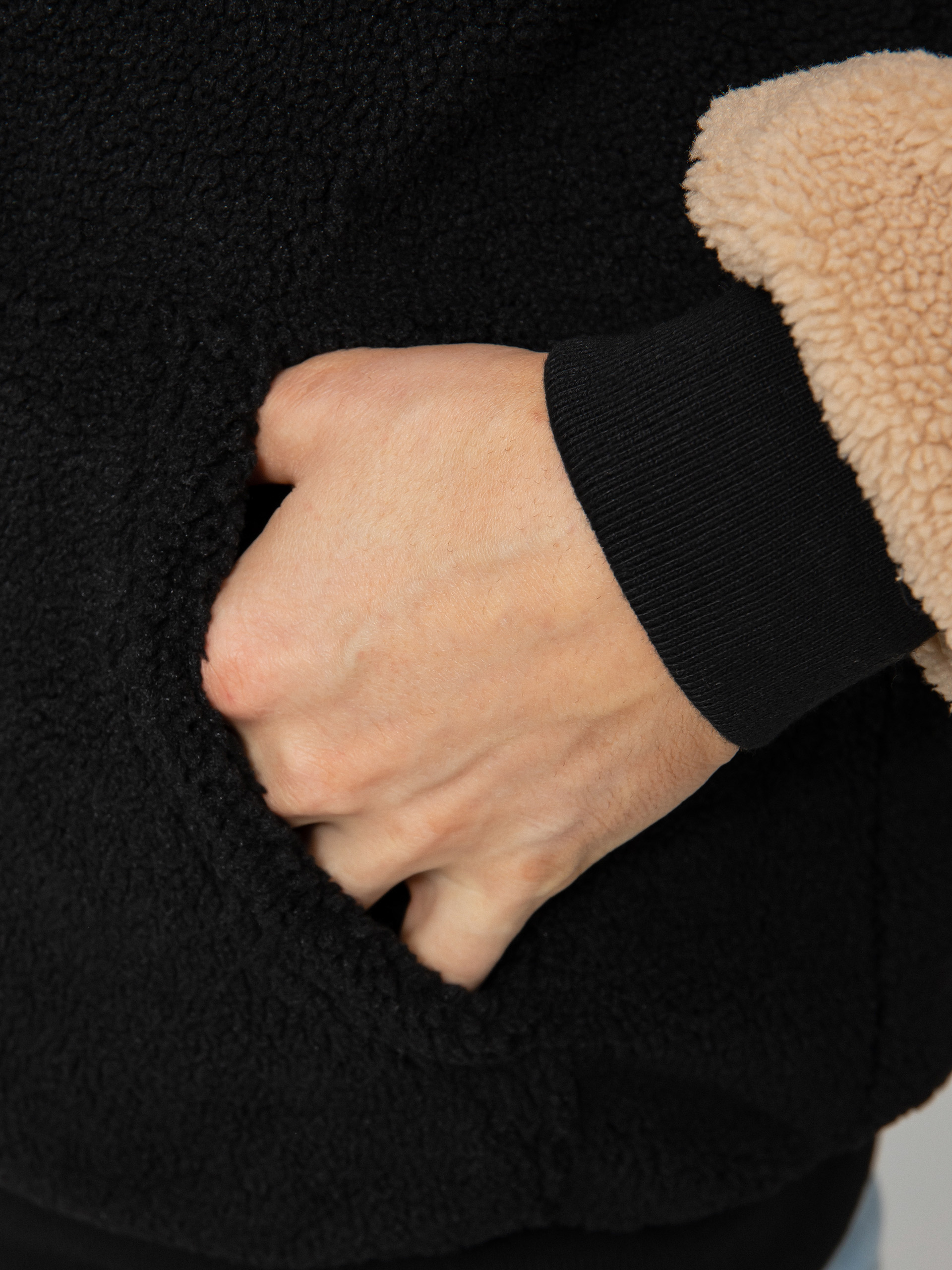 MassDnm Result Dzseki (black/beige)