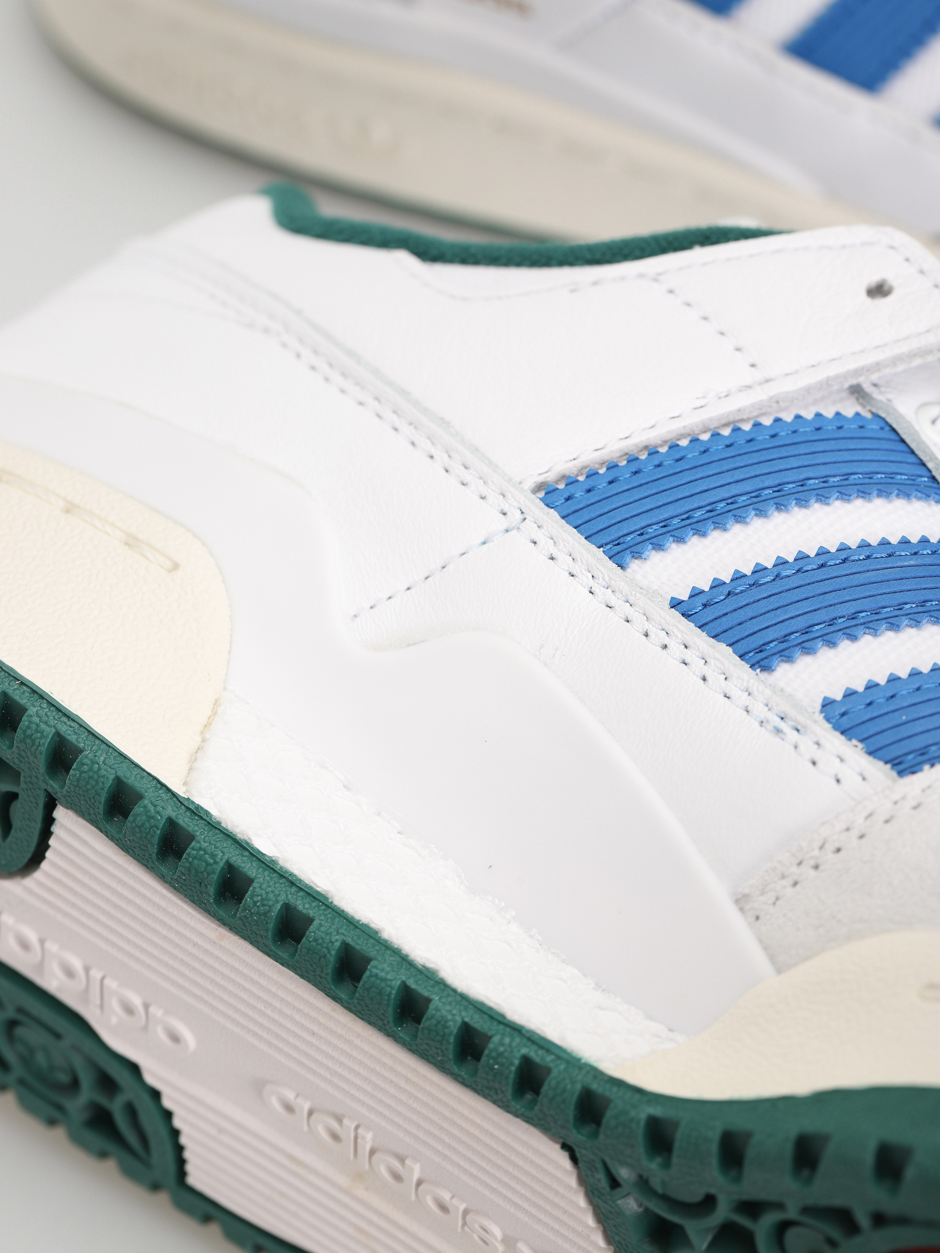 adidas Forum 84 Low Adv Cipők (ftwwht/blubir/cgreen)