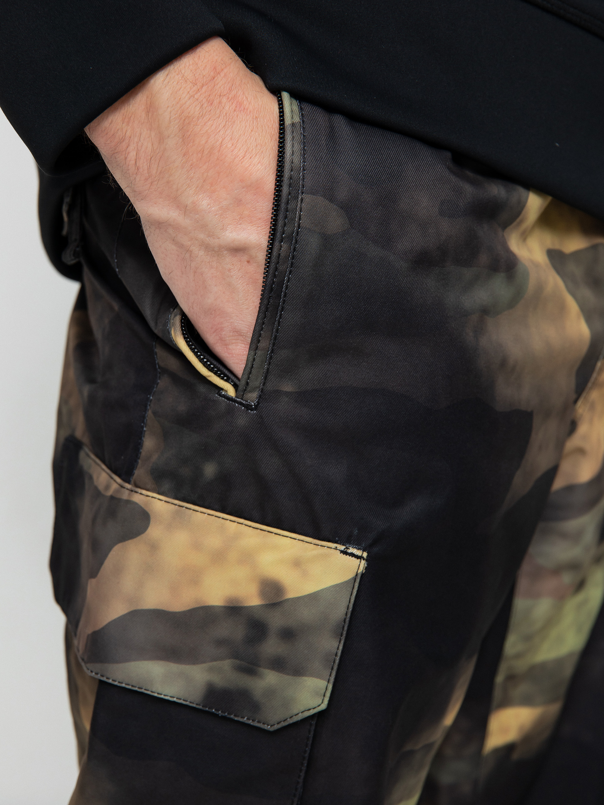 Férfi Volcom V.Co Hunter Snowboard nadrág (camouflage)