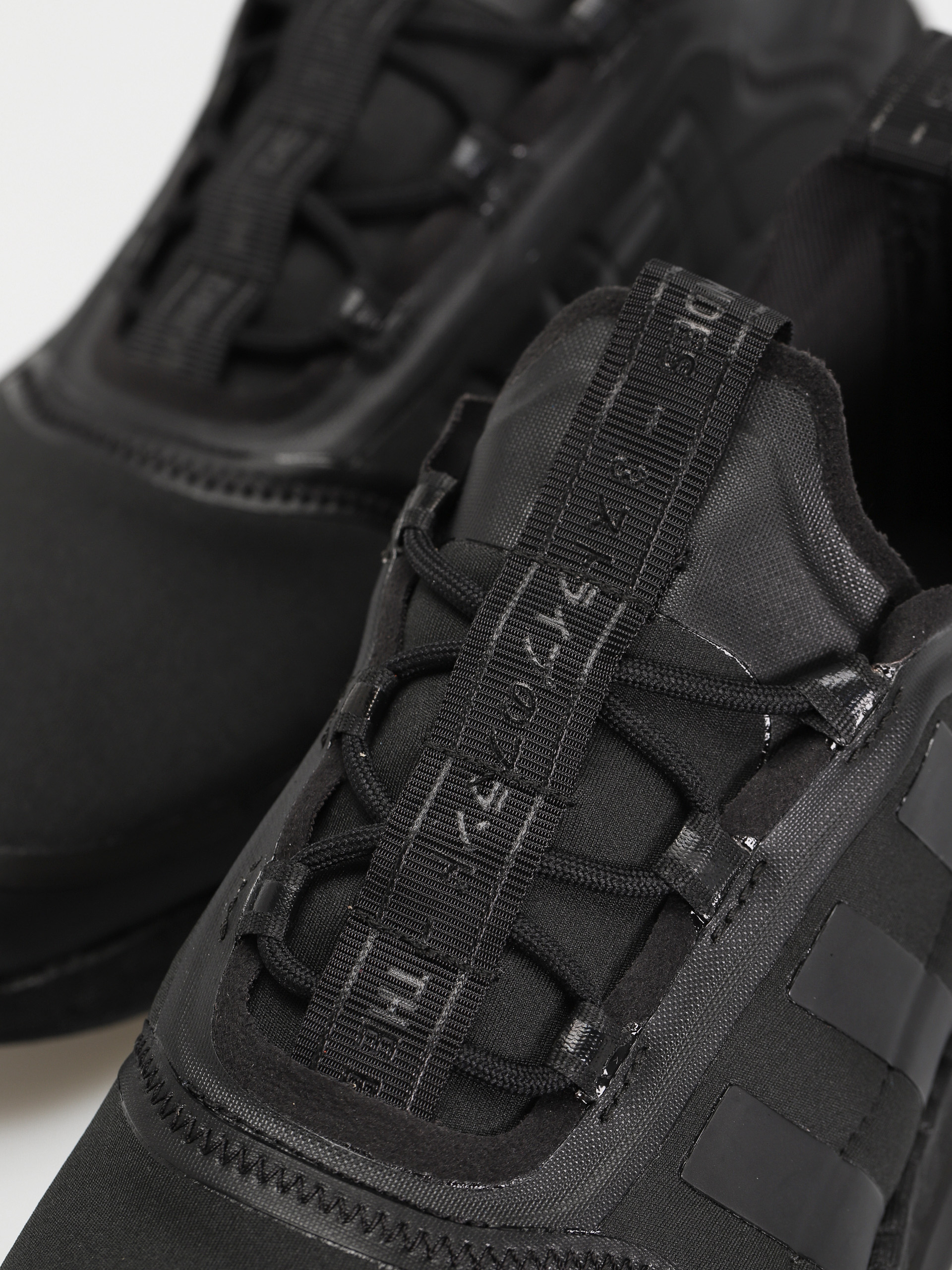 adidas Originals Nmd V3 Cipők (cblack/cblack/cblack)