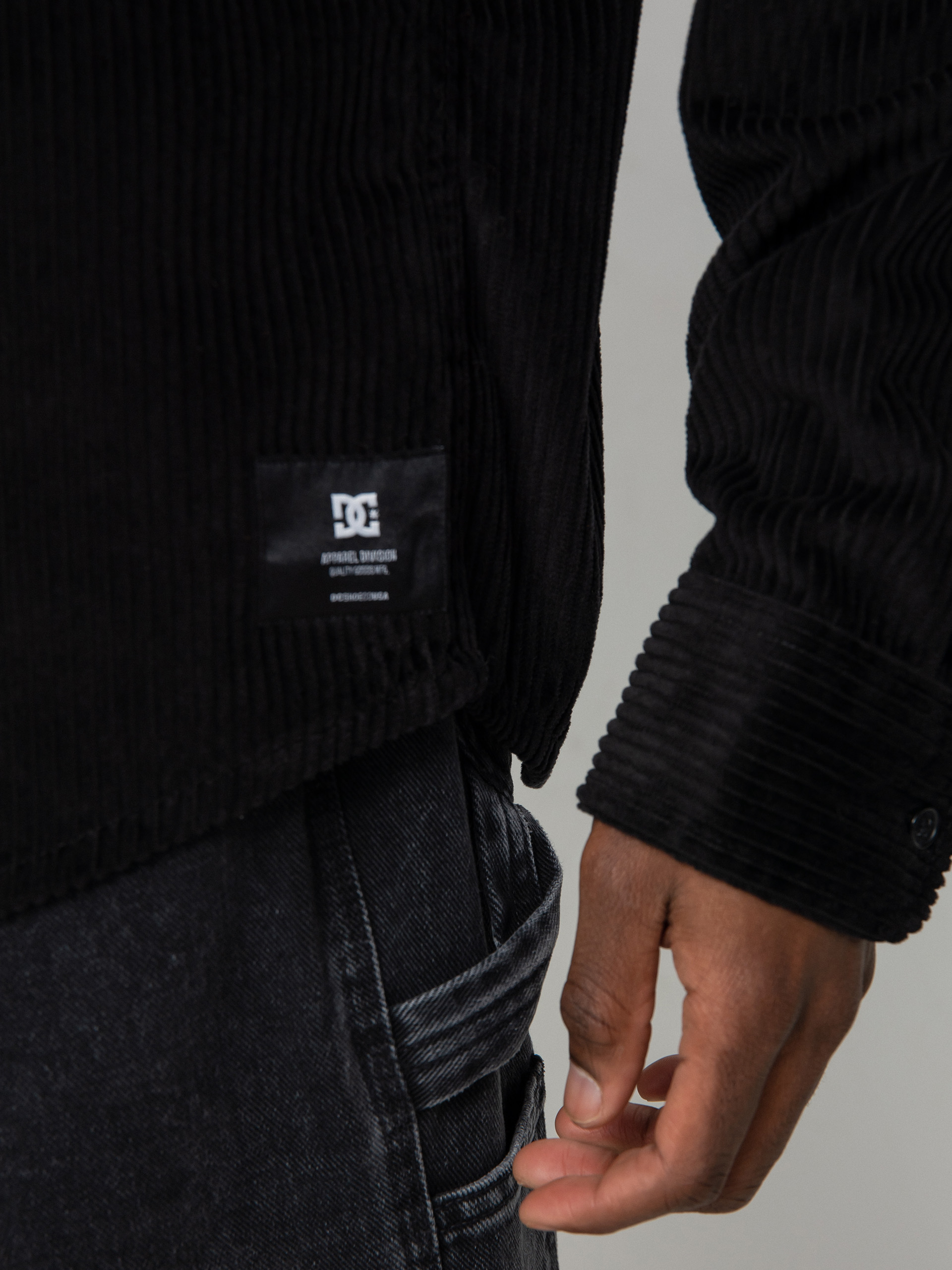 DC The Burough Ing (black)