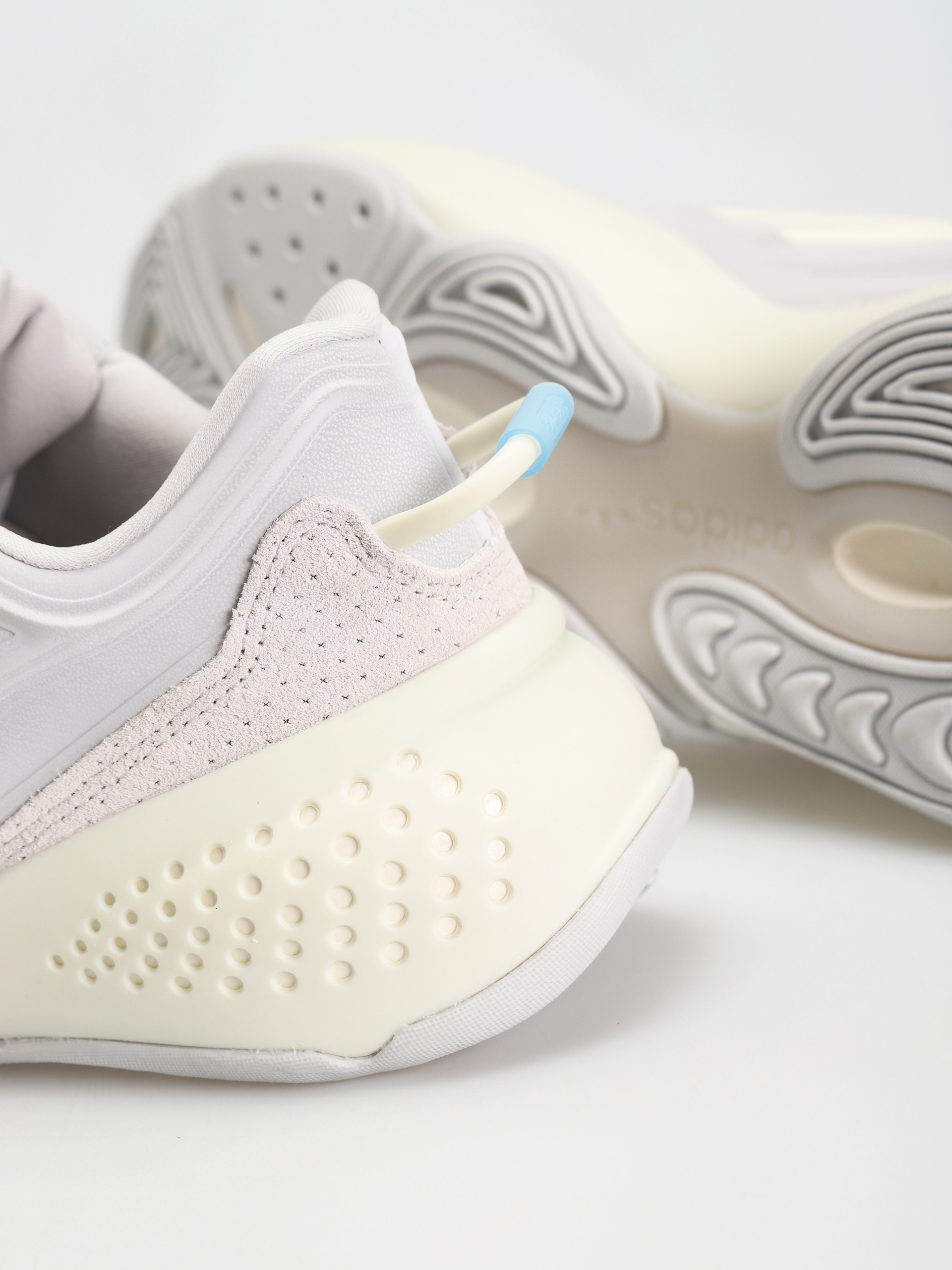 adidas Originals Ozrah Cipők (lgsogr/owhite/cblack)