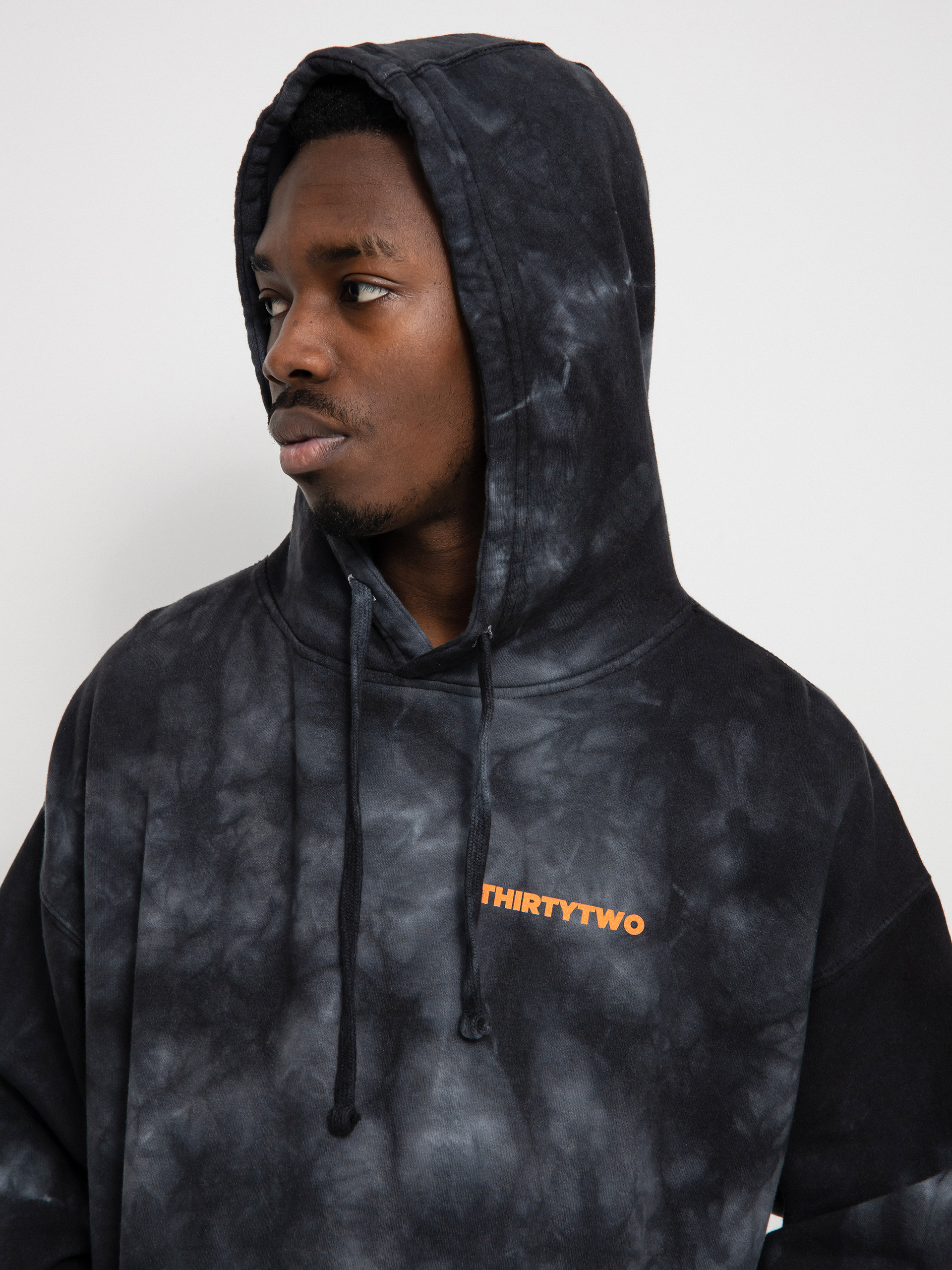 Férfi ThirtyTwo Jono Wood Wash HD Thermo pulóver (black wash)