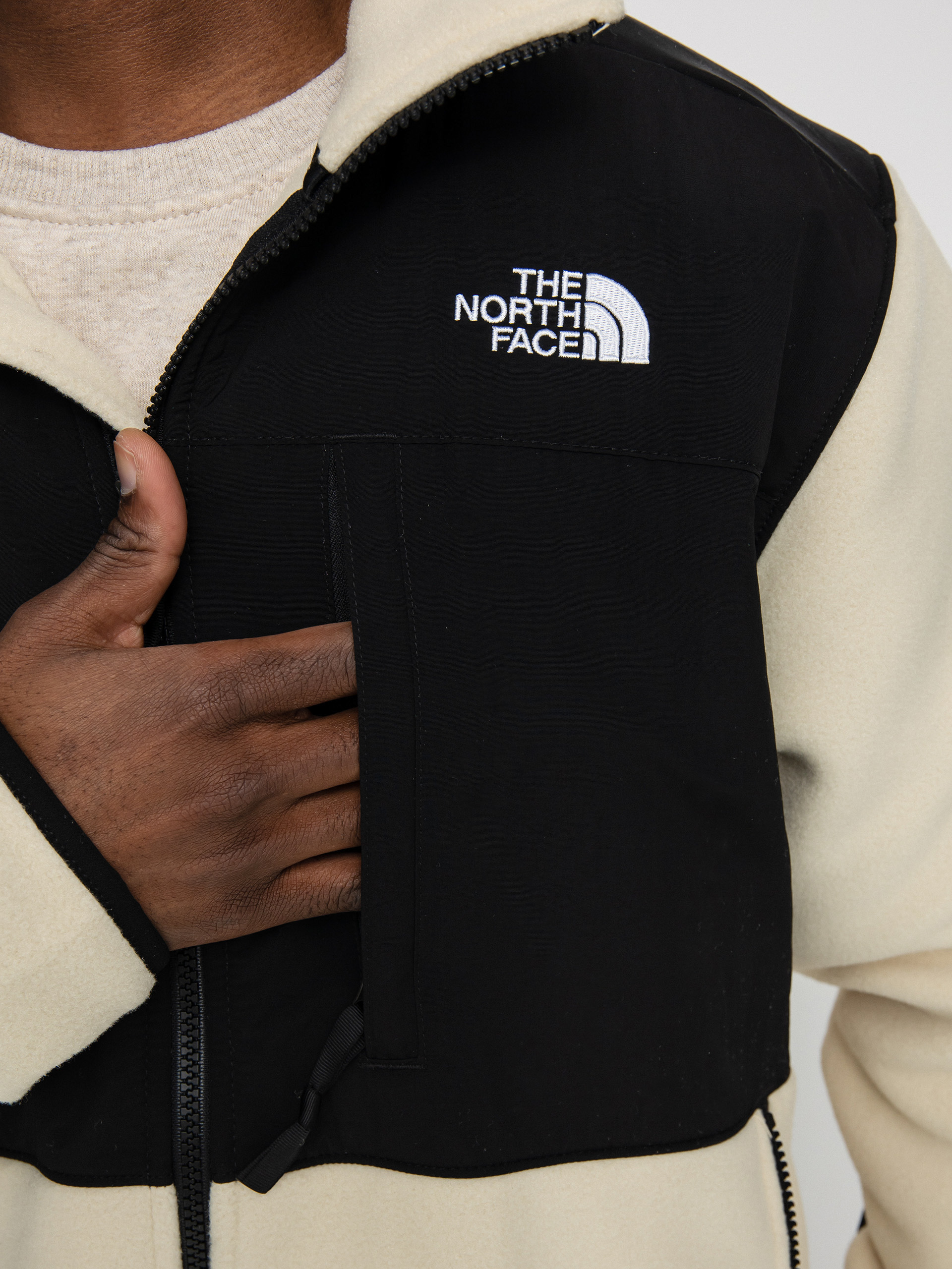 Férfi The North Face Denali Polár pulóver (gravel)