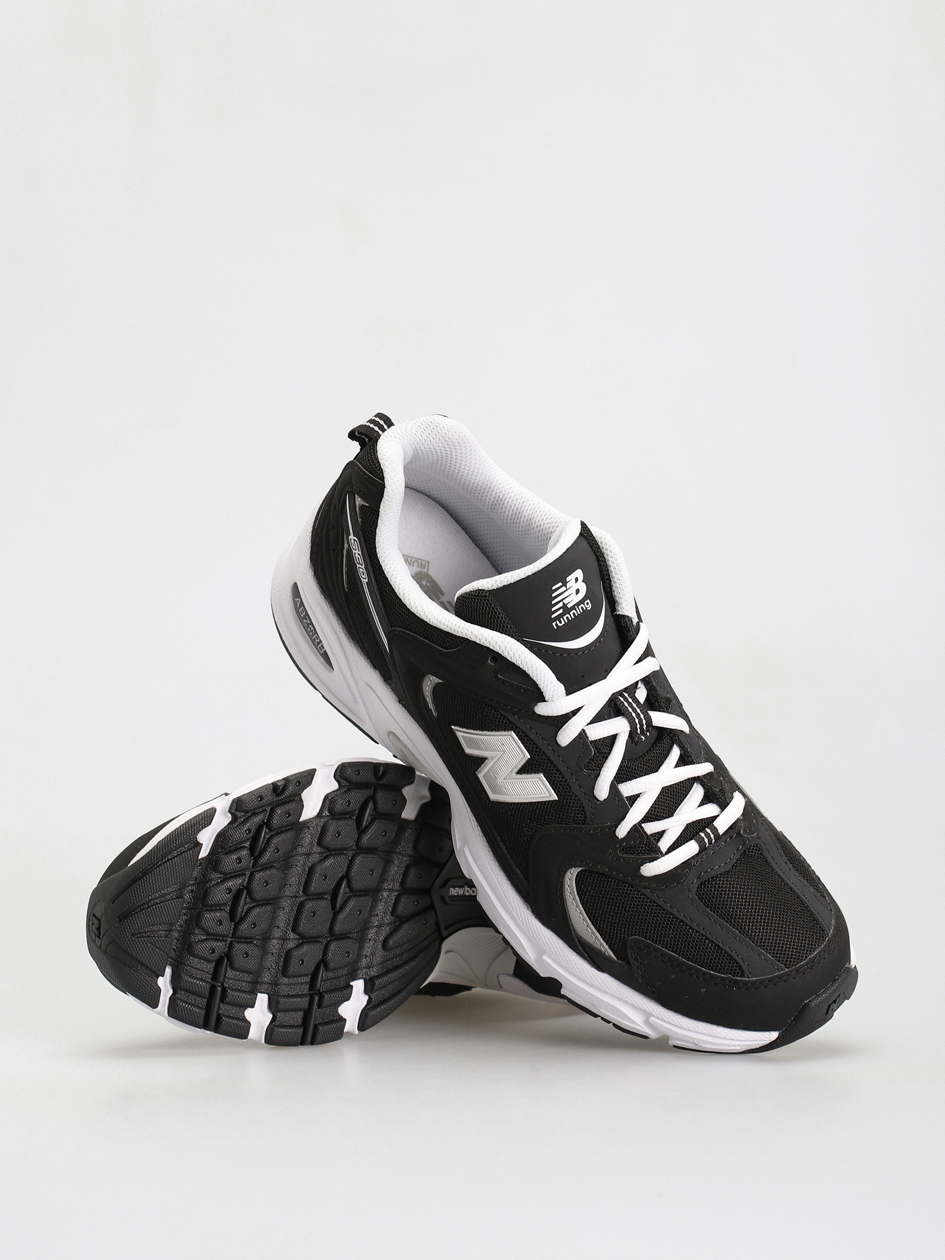 New Balance 530 Cipők (black)