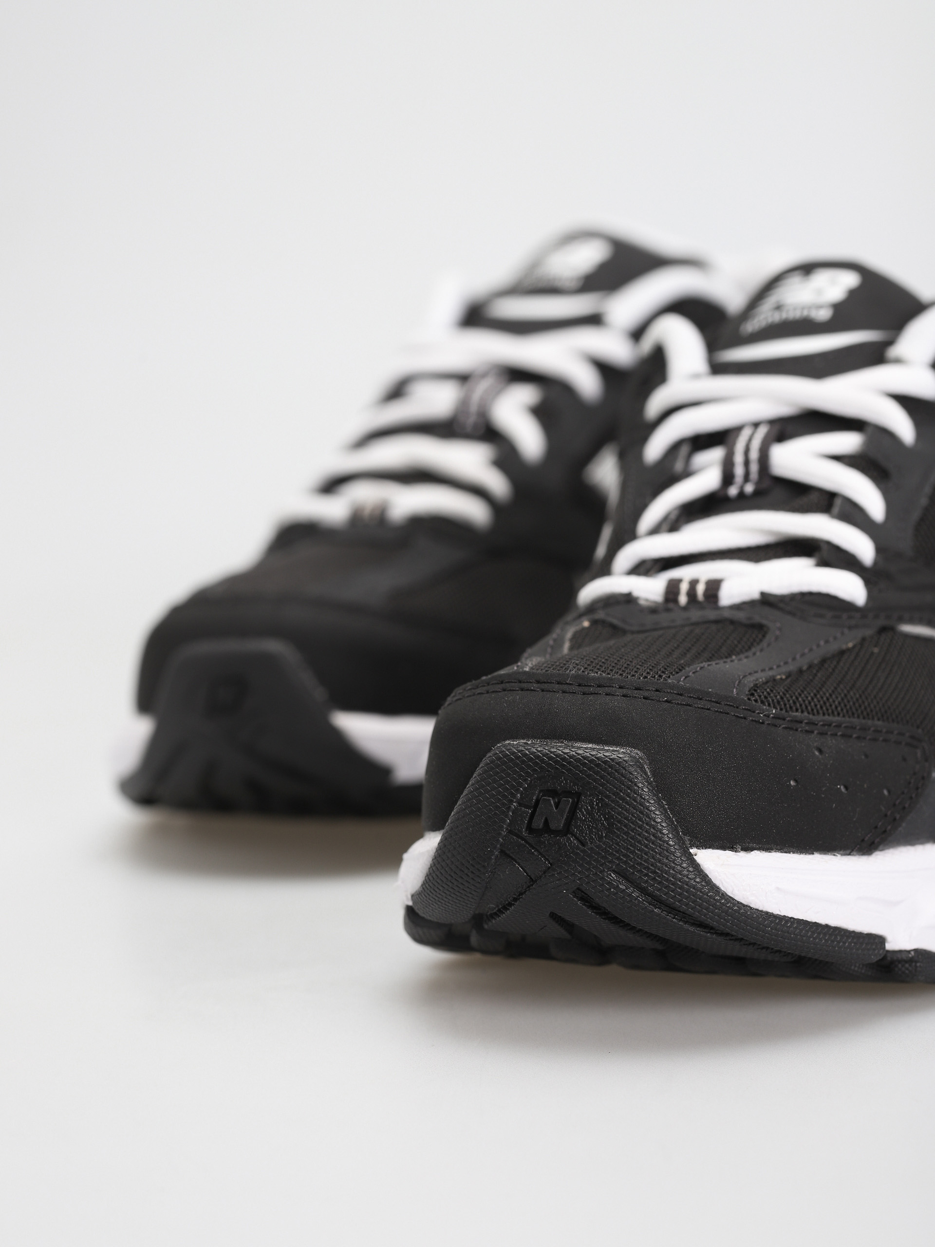 New Balance 530 Cipők (black)