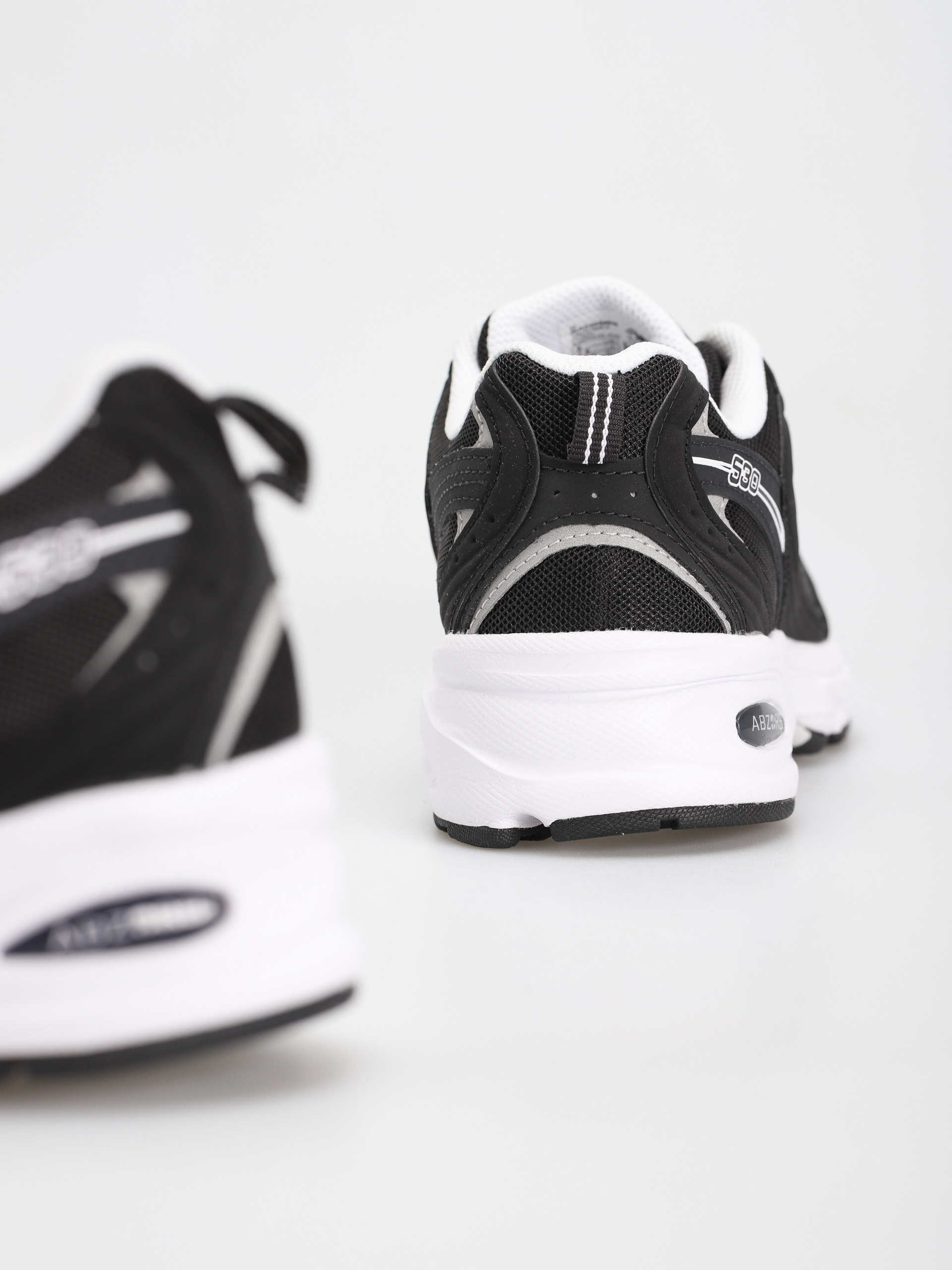 New Balance 530 Cipők (black)