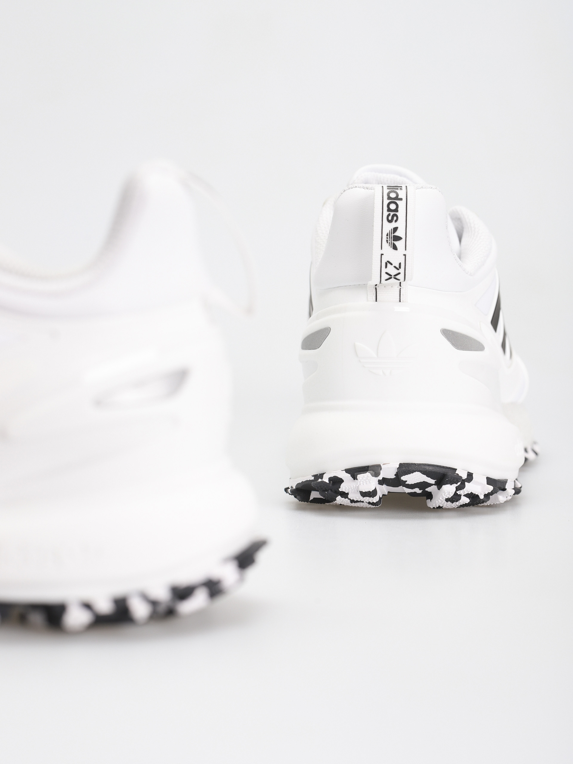 adidas Originals Zx 2K Boost 2.0 Trail Cipők (ftwwht/cblack/grefiv)