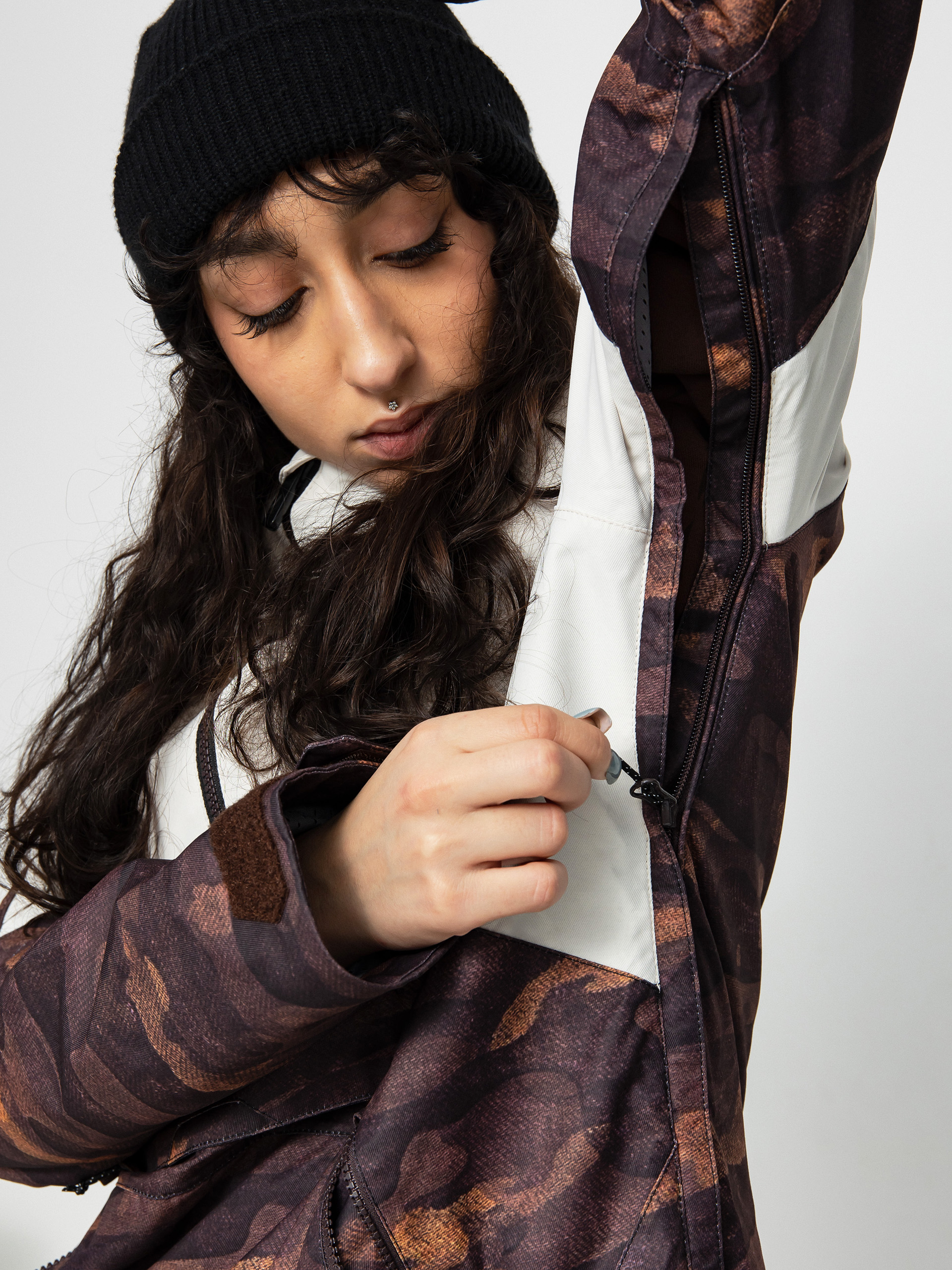 Női Volcom Mirror Pullover Snowboard dzseki (dusk camo)