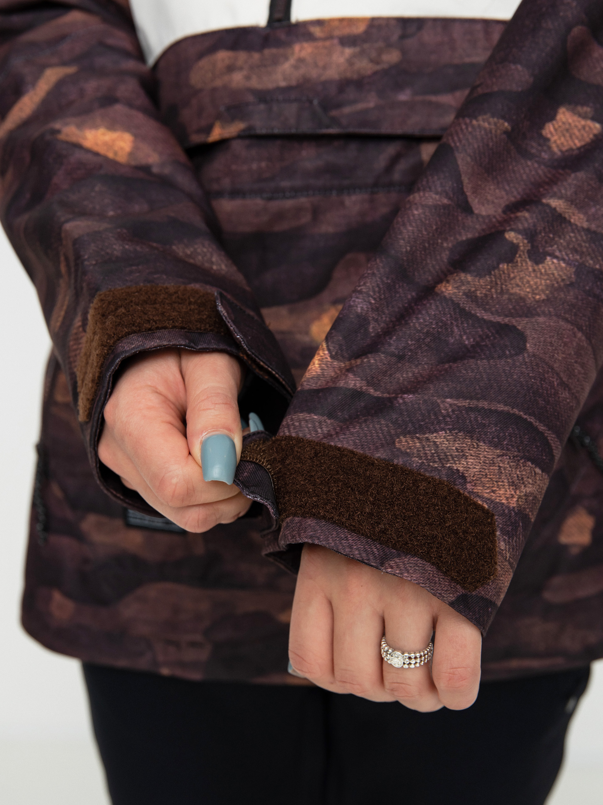 Női Volcom Mirror Pullover Snowboard dzseki (dusk camo)