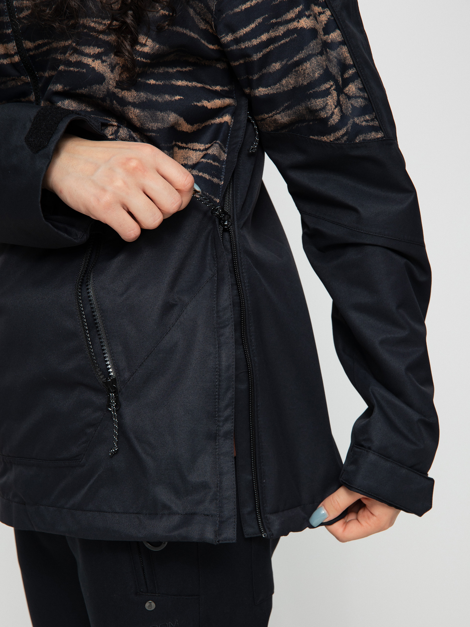 Női Volcom Mirror Pullover Snowboard dzseki (tiger print)