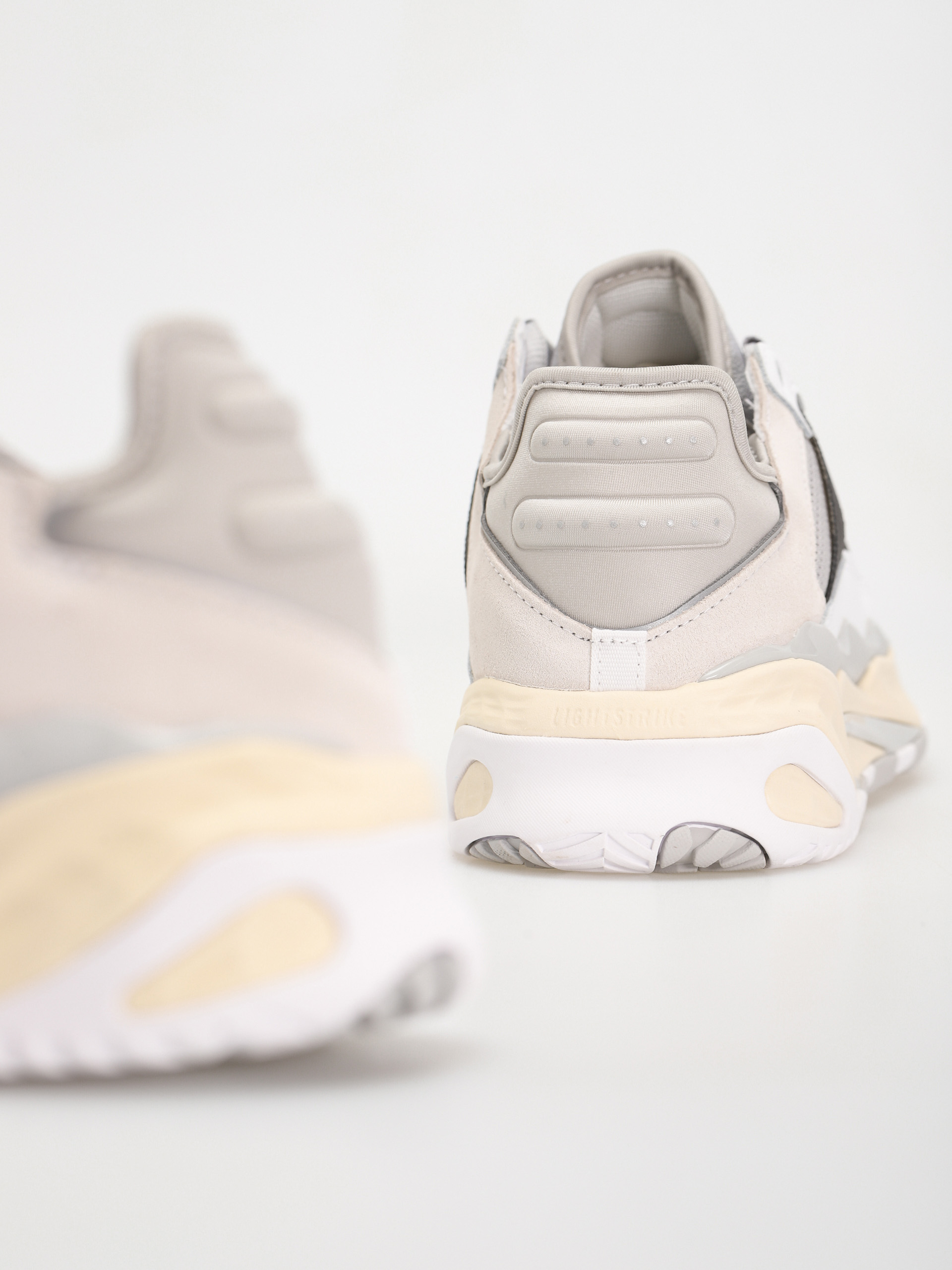 adidas Originals Niteball Cipők (ftwwht/cblack/gretwo)