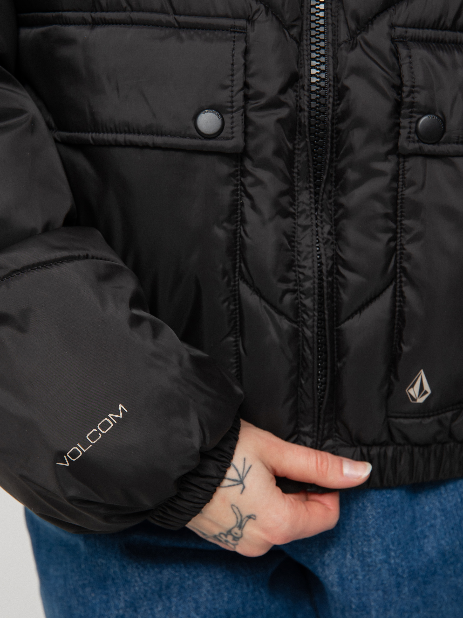 Volcom Down'N Puff Reversible Dzseki Wmn (black)