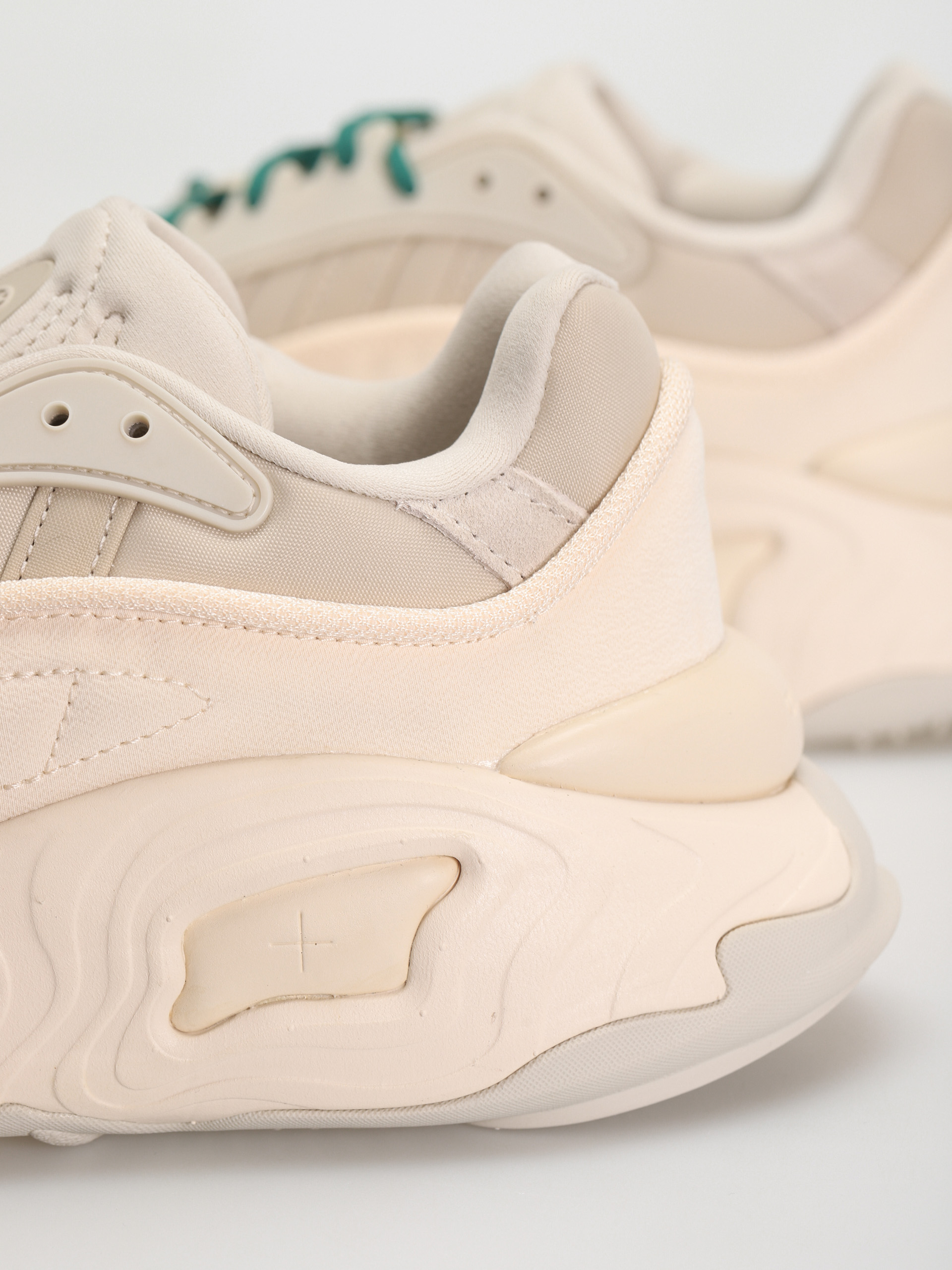 adidas Originals Oznova Cipők (alumin/ecrtin/lusgrn)