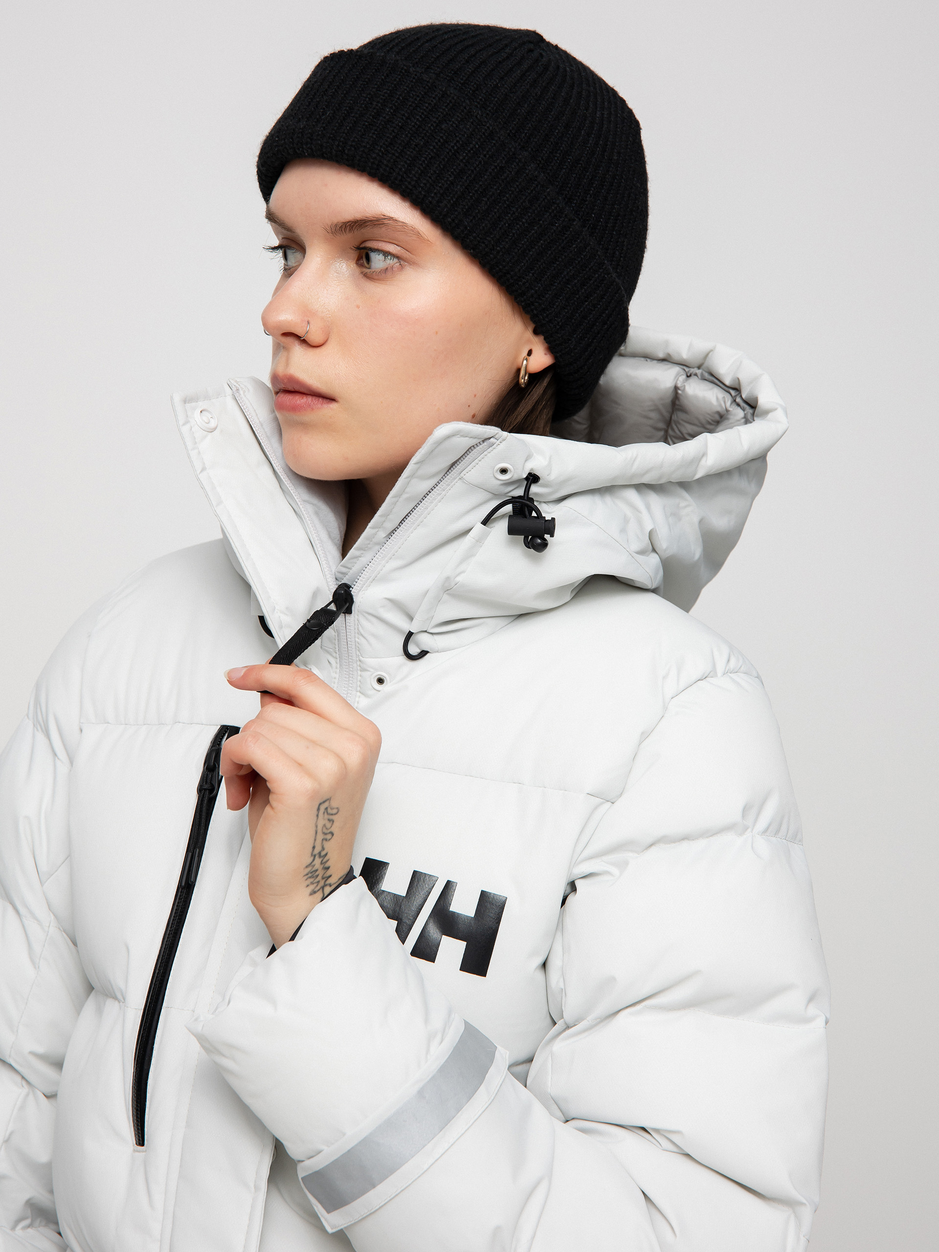 Helly Hansen Adore Puffy Parka Dzseki Wmn (nimbus cloud)