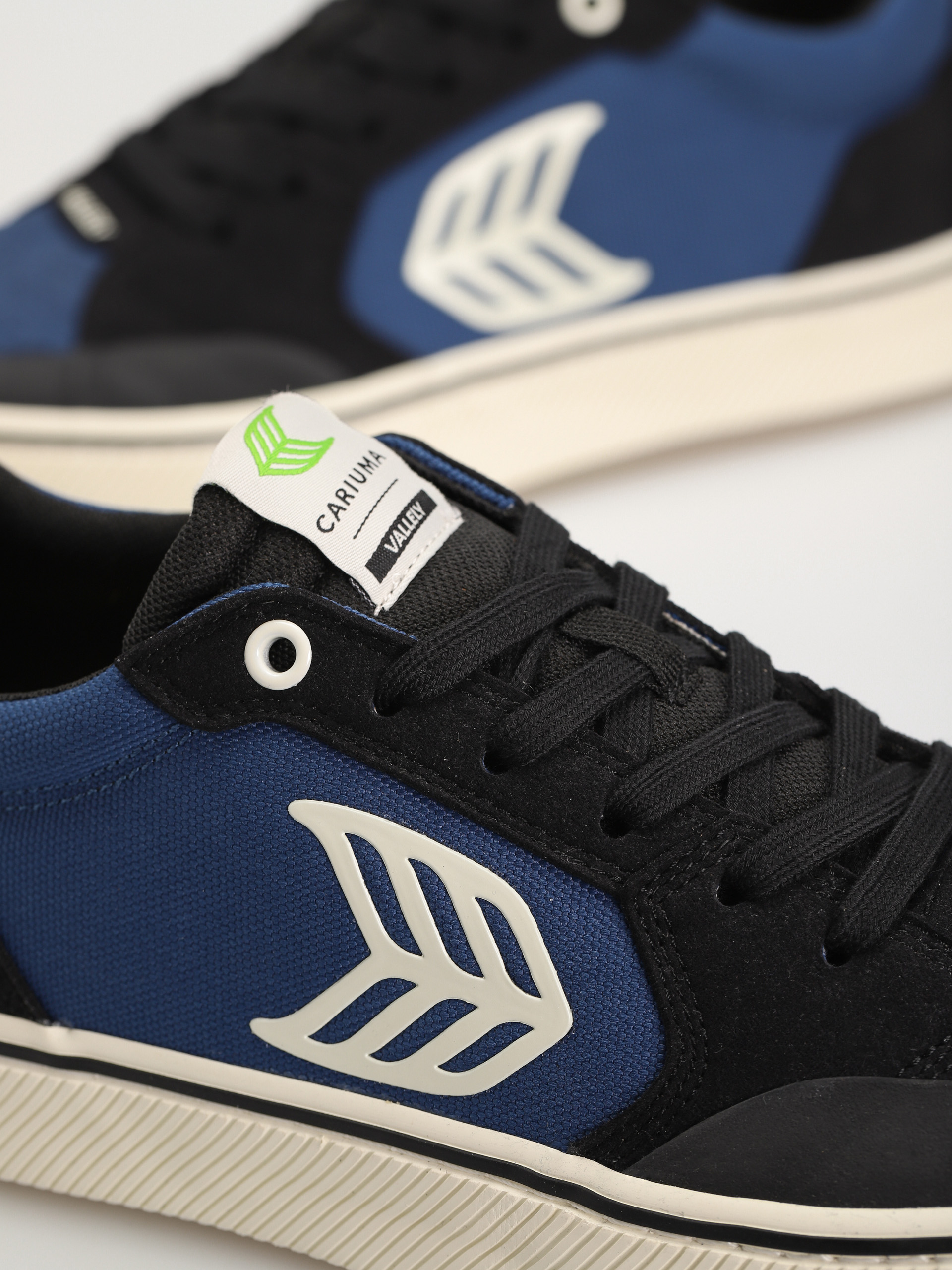 Cariuma Vallely Cipők (mystery blue)