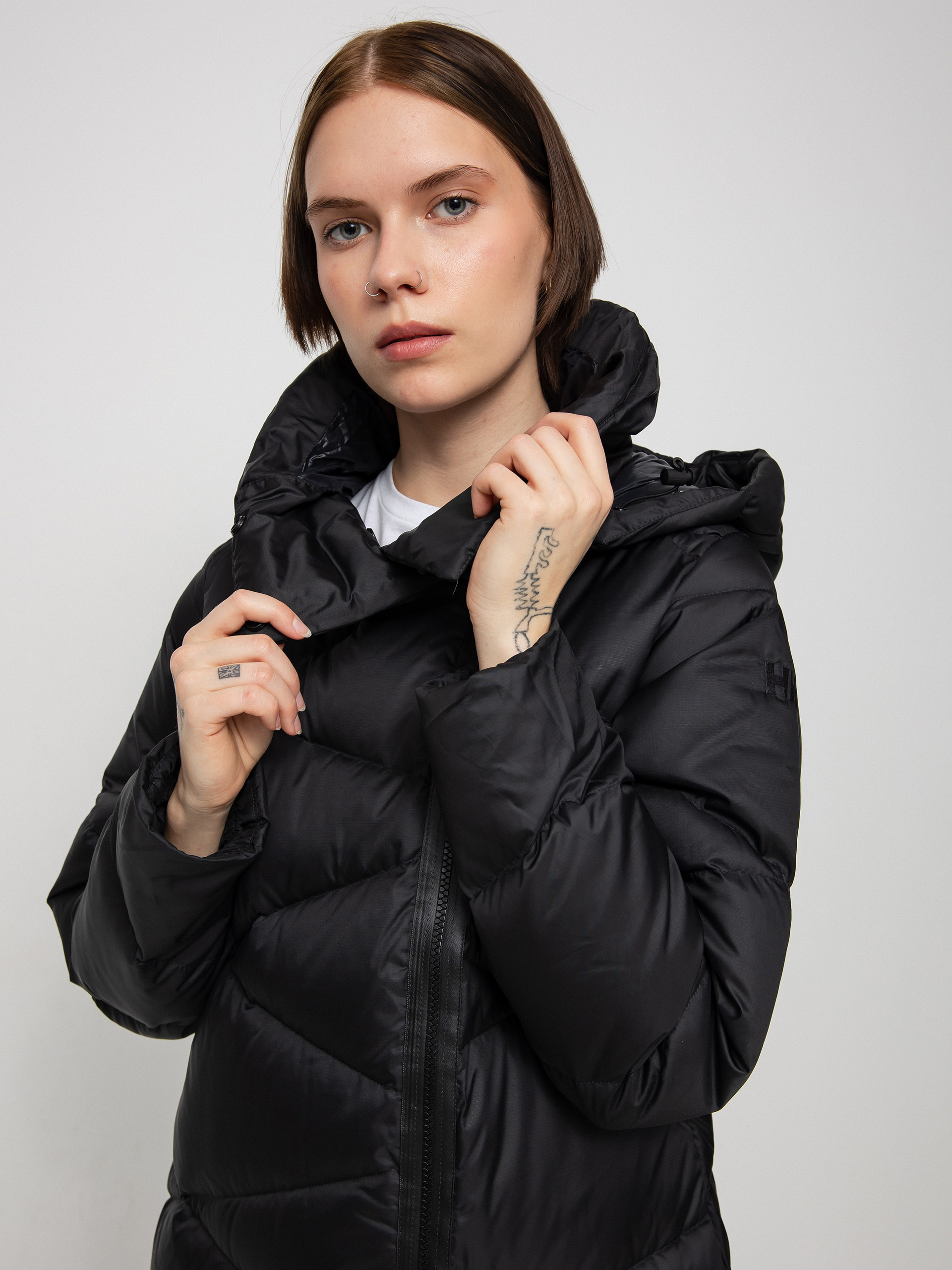 Helly Hansen Tundra Down Dzseki Wmn (black)
