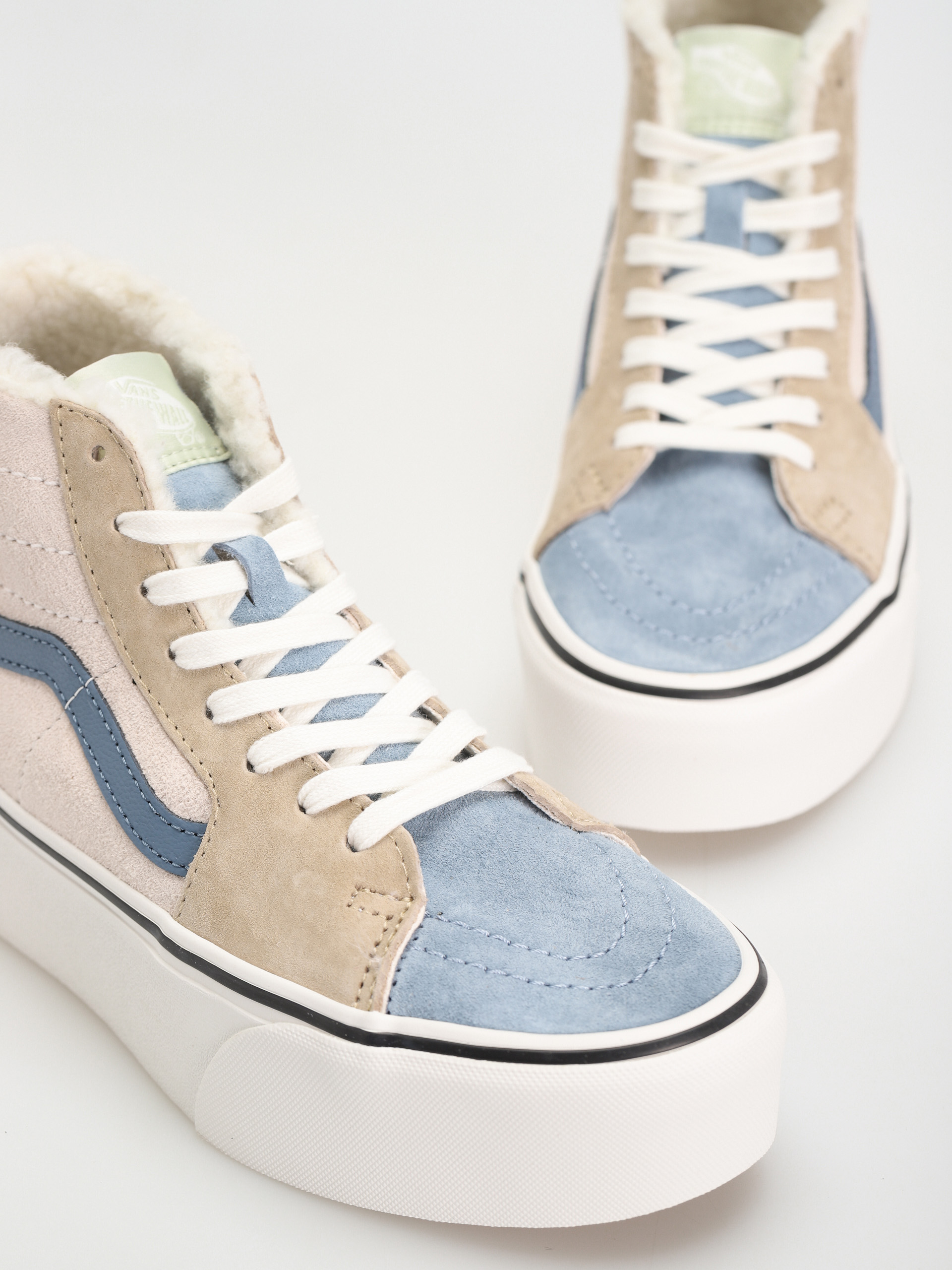 Vans Sk8 Hi Tapered Stackform Cipők (pig suede/sherpa multi color)