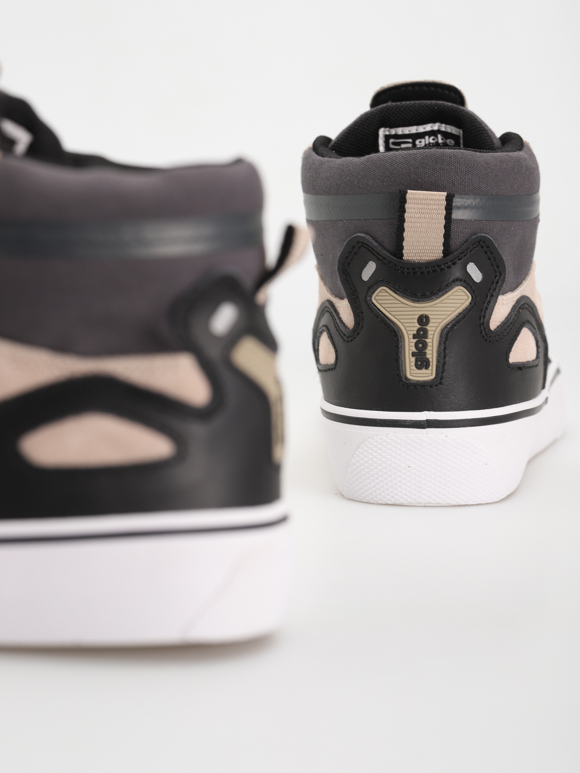 Globe Dimension Cipők (khaki/black)