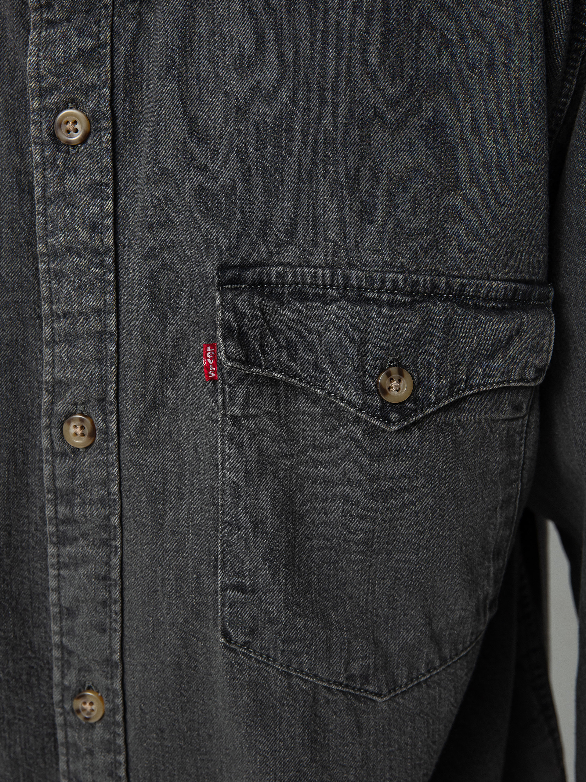 Levi's® Relaxed Fit Western Ing (black worn)