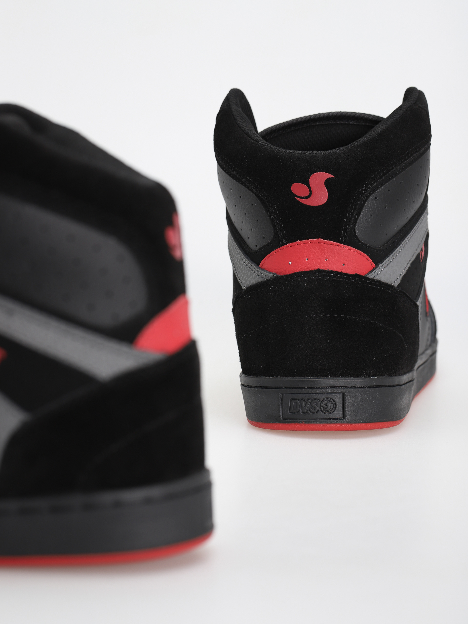 DVS Honcho Cipők (black charcoal red suede)