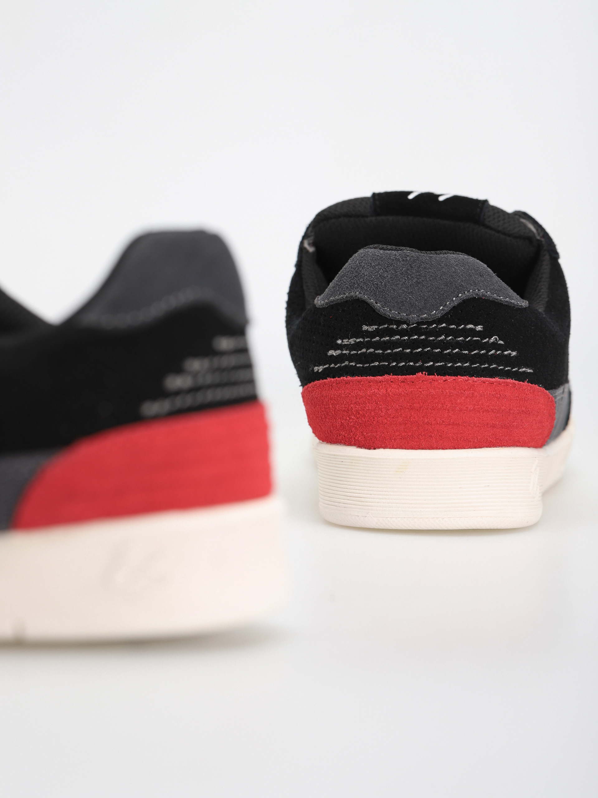 eS Melange Cipők (black)