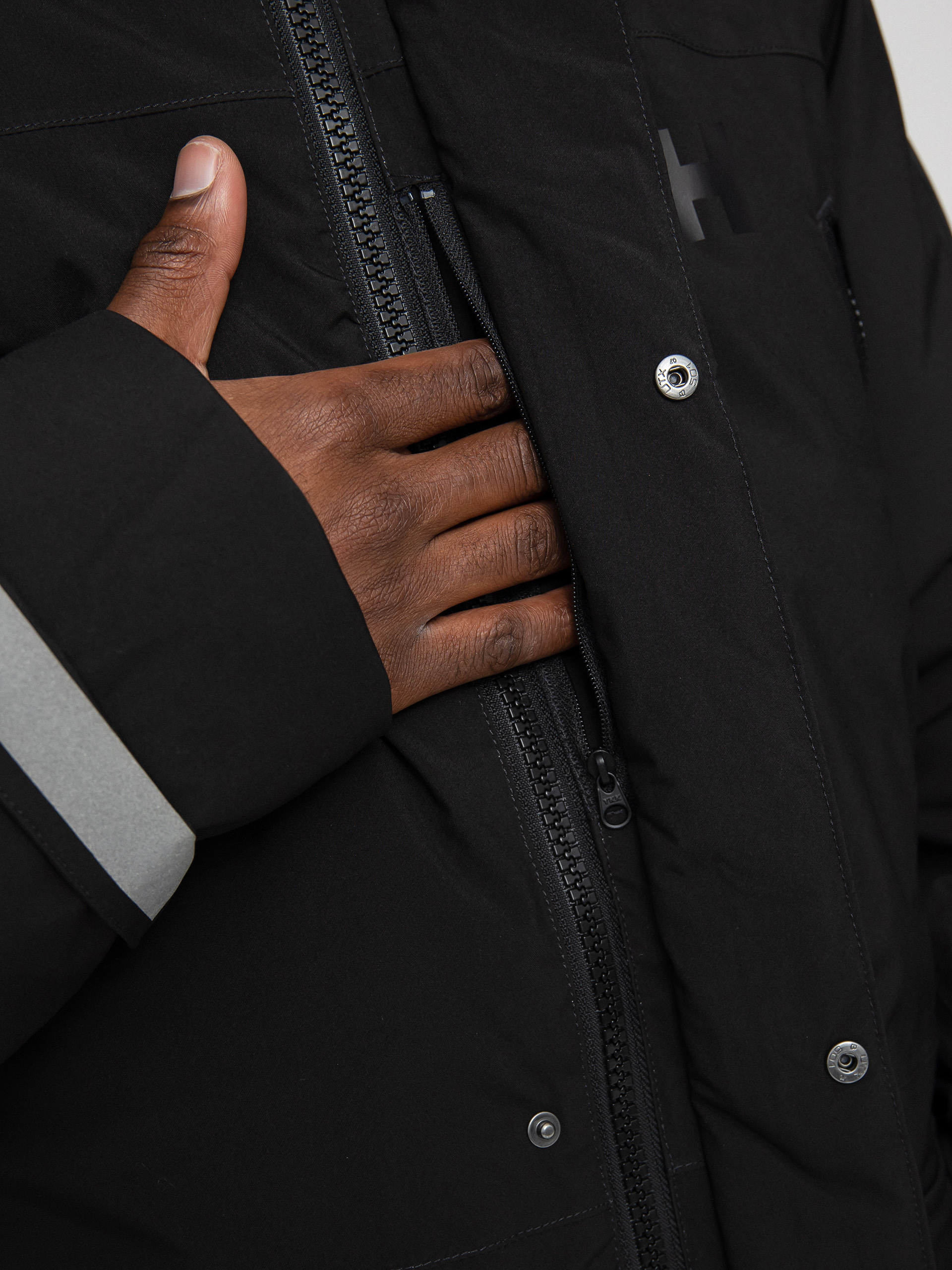 Helly Hansen Reine Parka Dzseki (black)