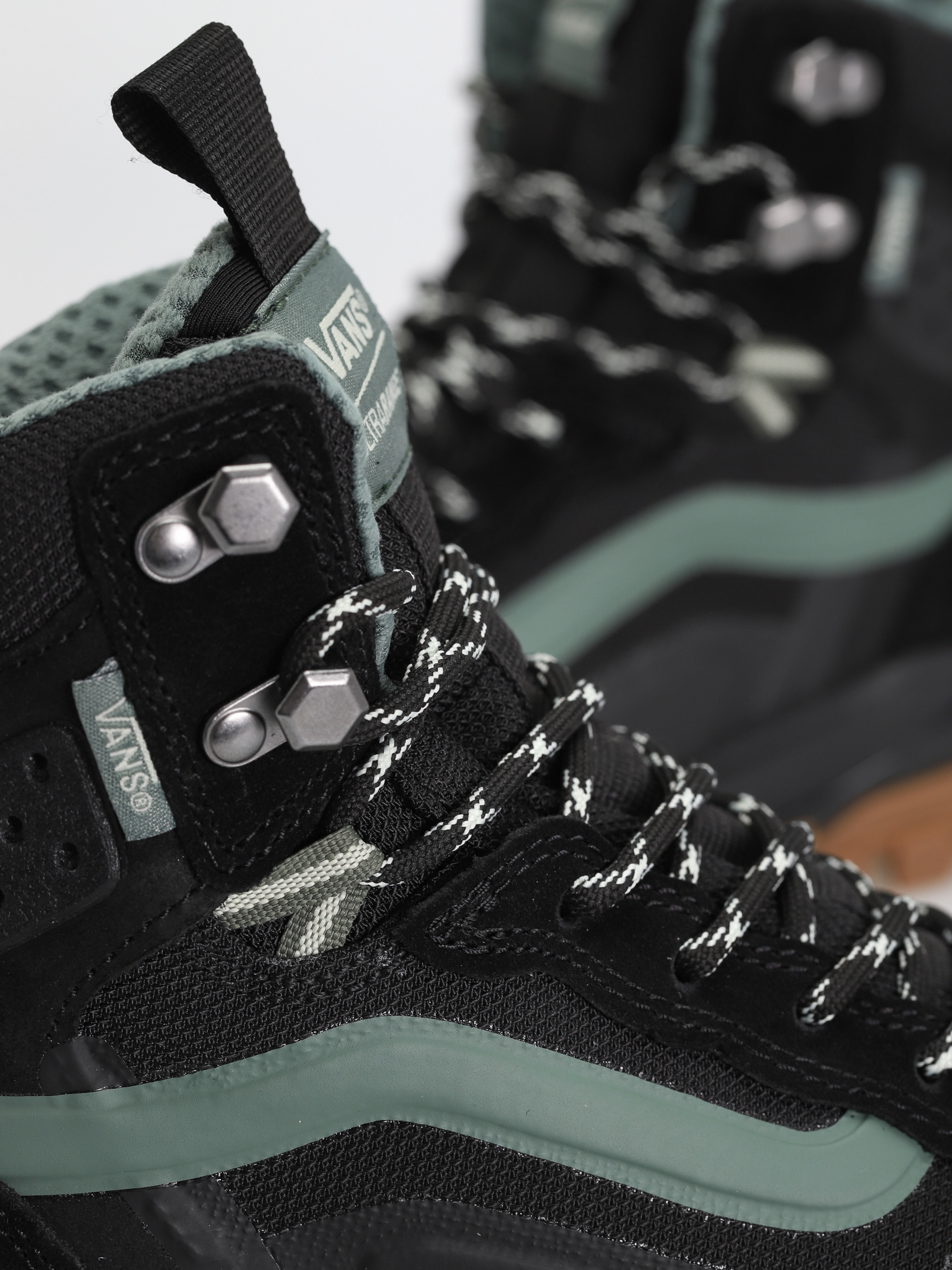 Vans Ultrarange Exo Hi Gore Tex MTE 3 Cipők (black/duck green)
