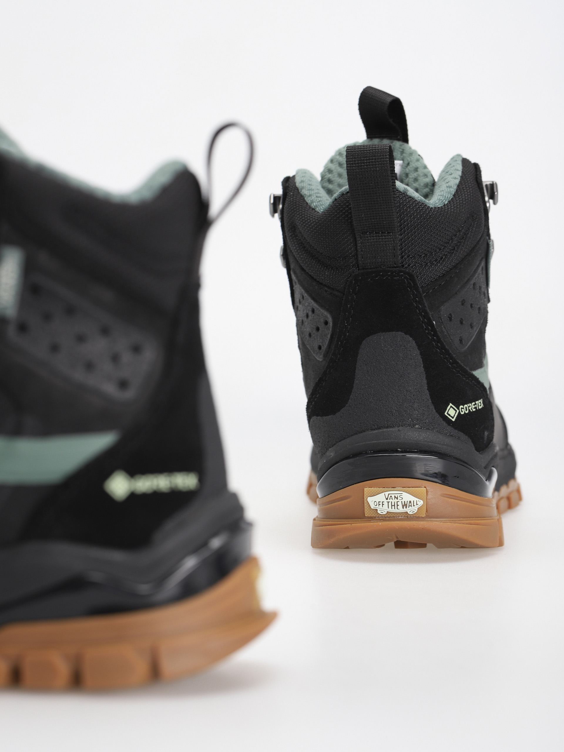 Vans Ultrarange Exo Hi Gore Tex MTE 3 Cipők (black/duck green)