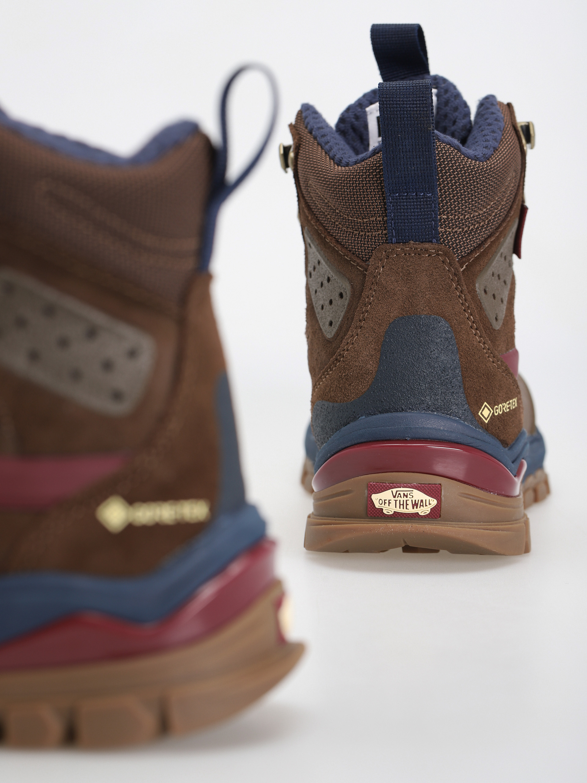 Vans Ultrarange Exo Hi Gore Tex MTE 3 Cipők (navy/brown)