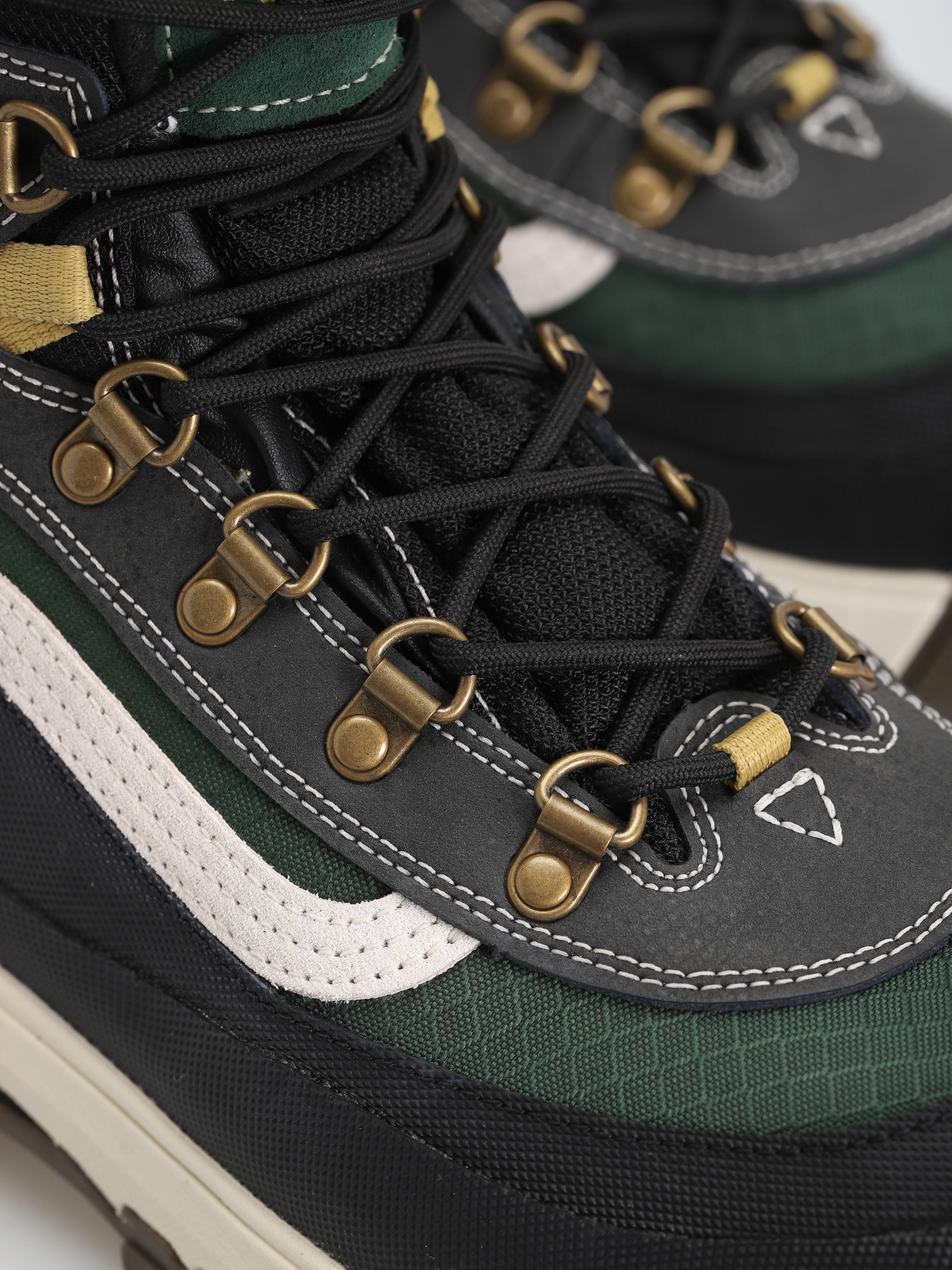 Vans Snow Kicker Gore Tex MTE 3 Cipők (arthur longo green/black)