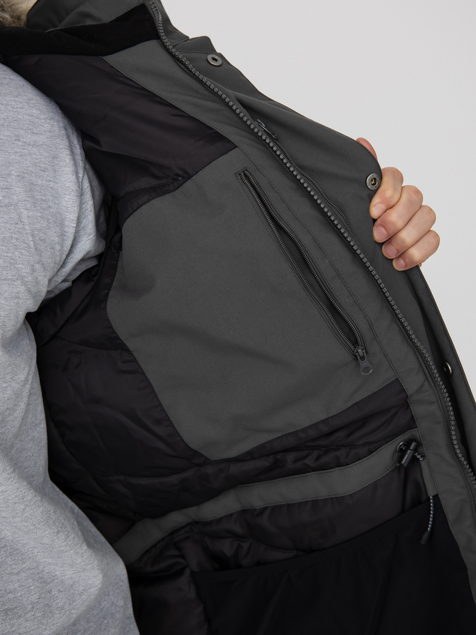 Fjallraven Nuuk Parka Dzseki (basalt)