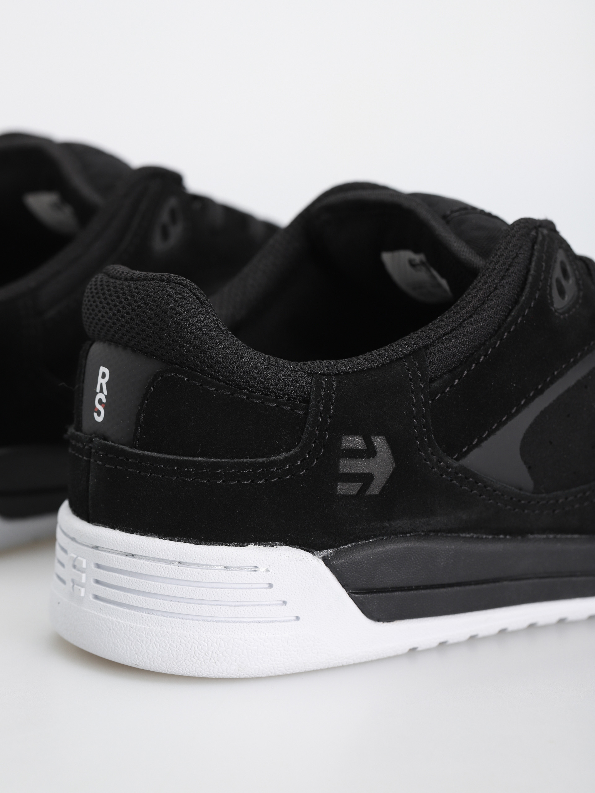 Etnies Estrella Cipők (black/white/gum)