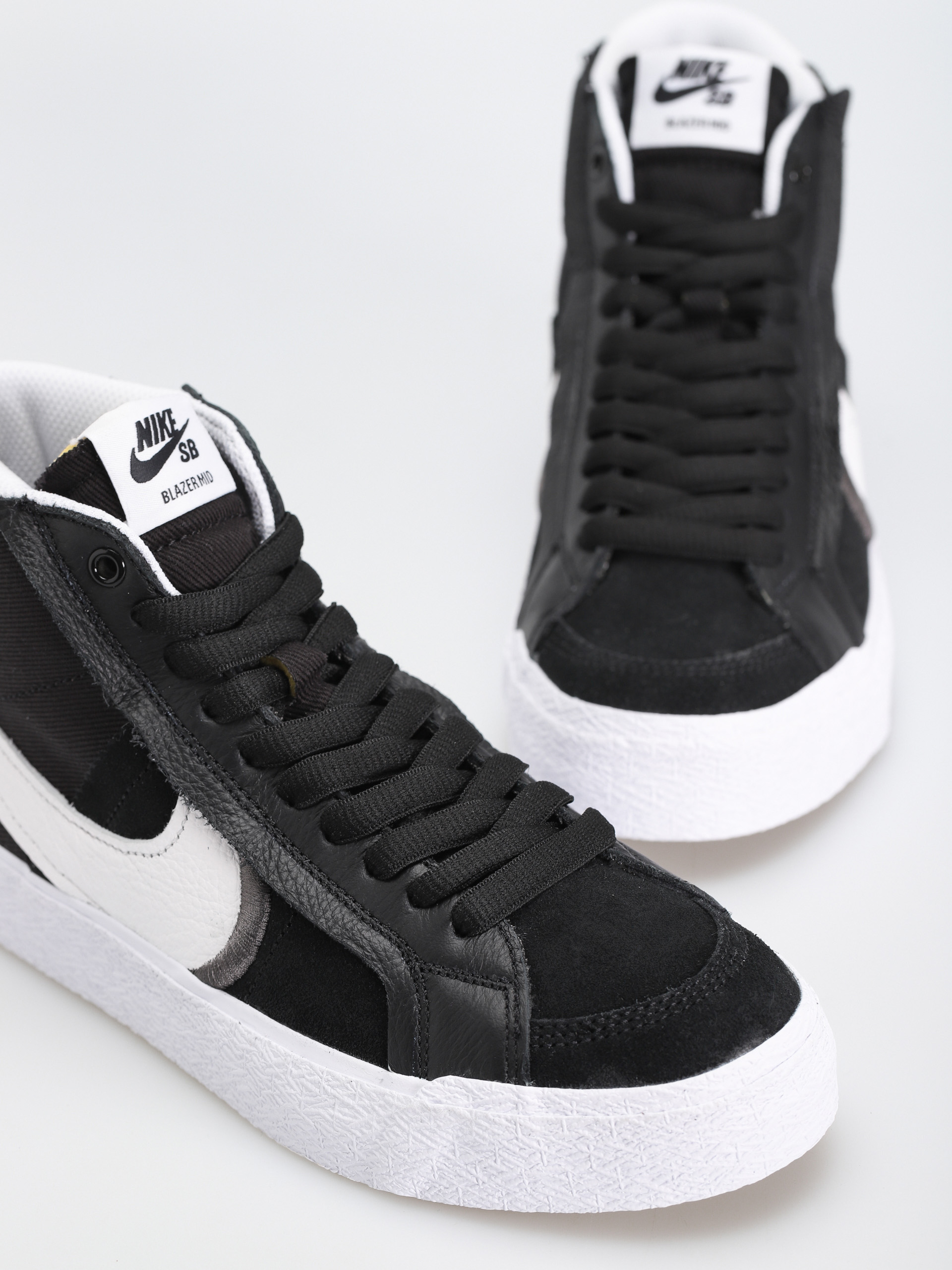 Nike SB Zoom Blazer Mid Prm Plus Cipők (black/white)