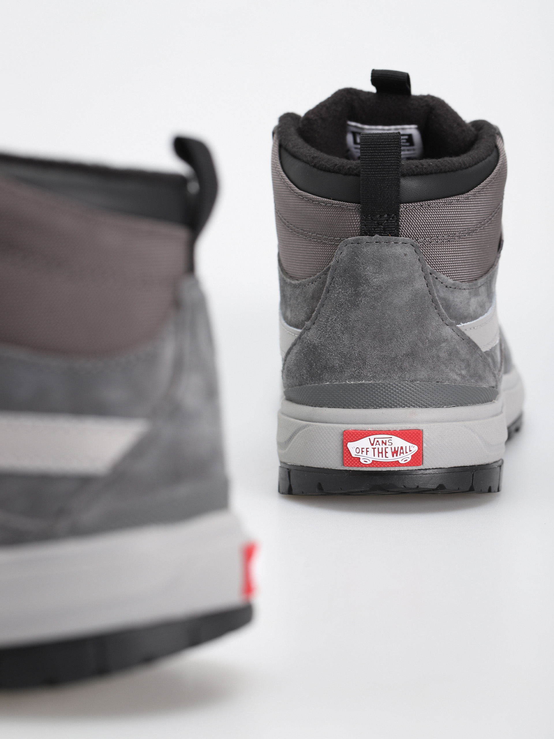 Vans Ultrarange Exo Hi MTE 1 Cipők (pewter)