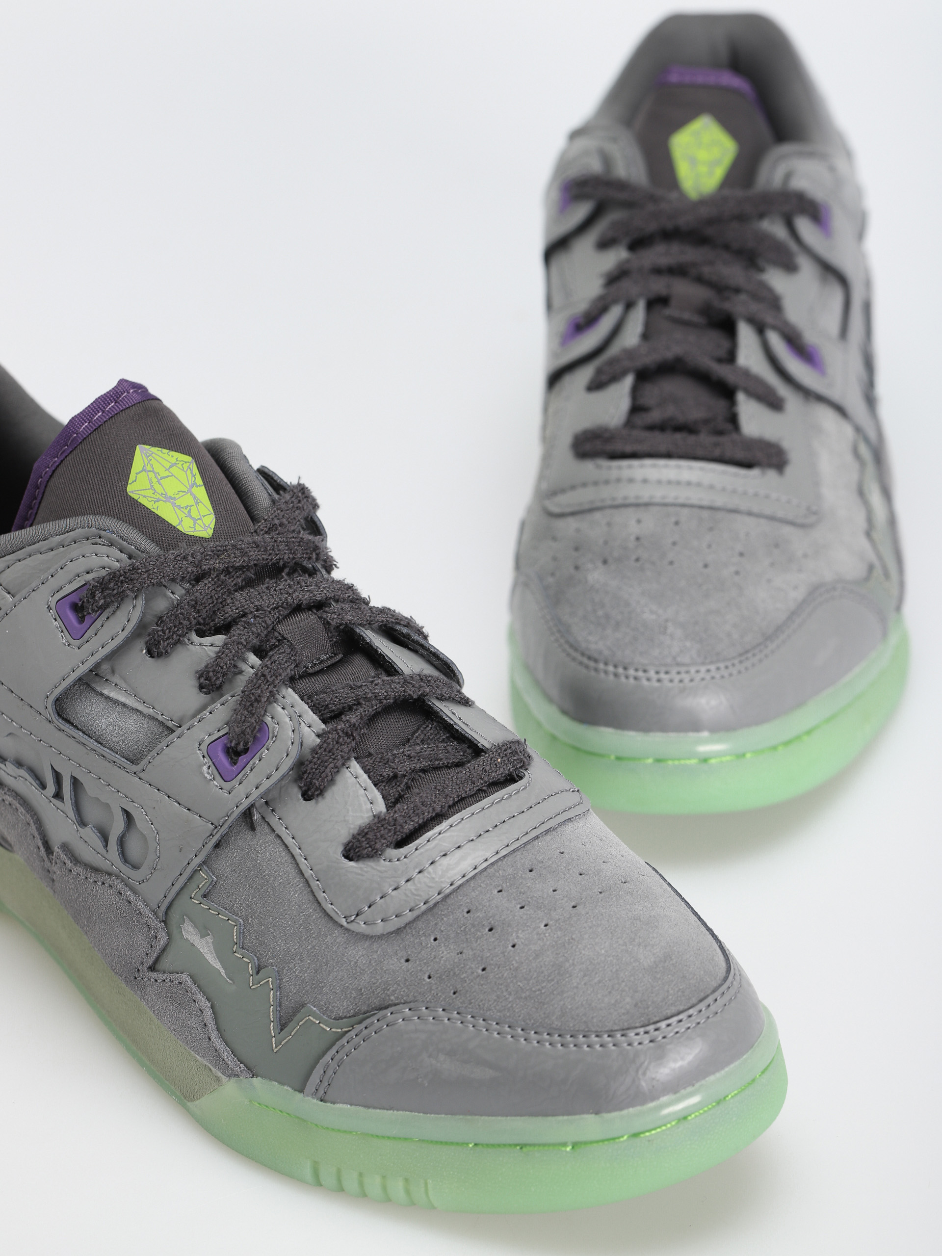 Reebok Workout Plus Cipők (essgry/coal/fregrn)