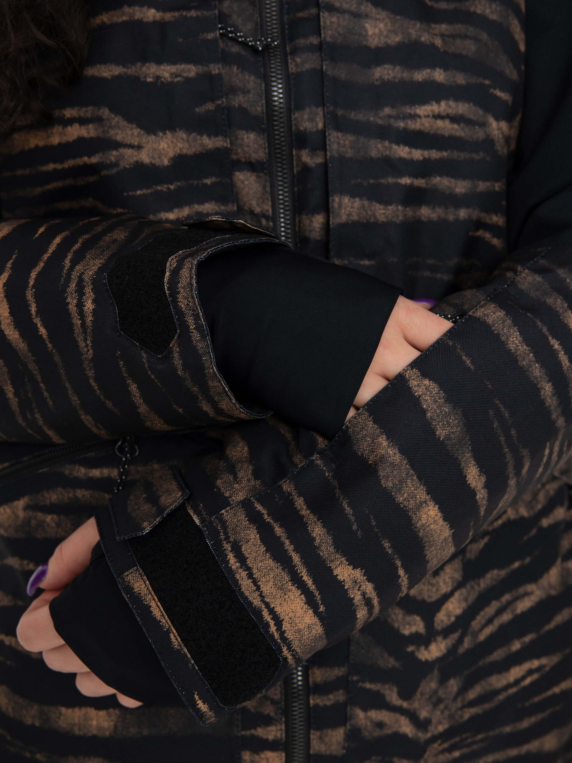 Női Volcom Shelter 3D Stretch Snowboard dzseki (tiger print)