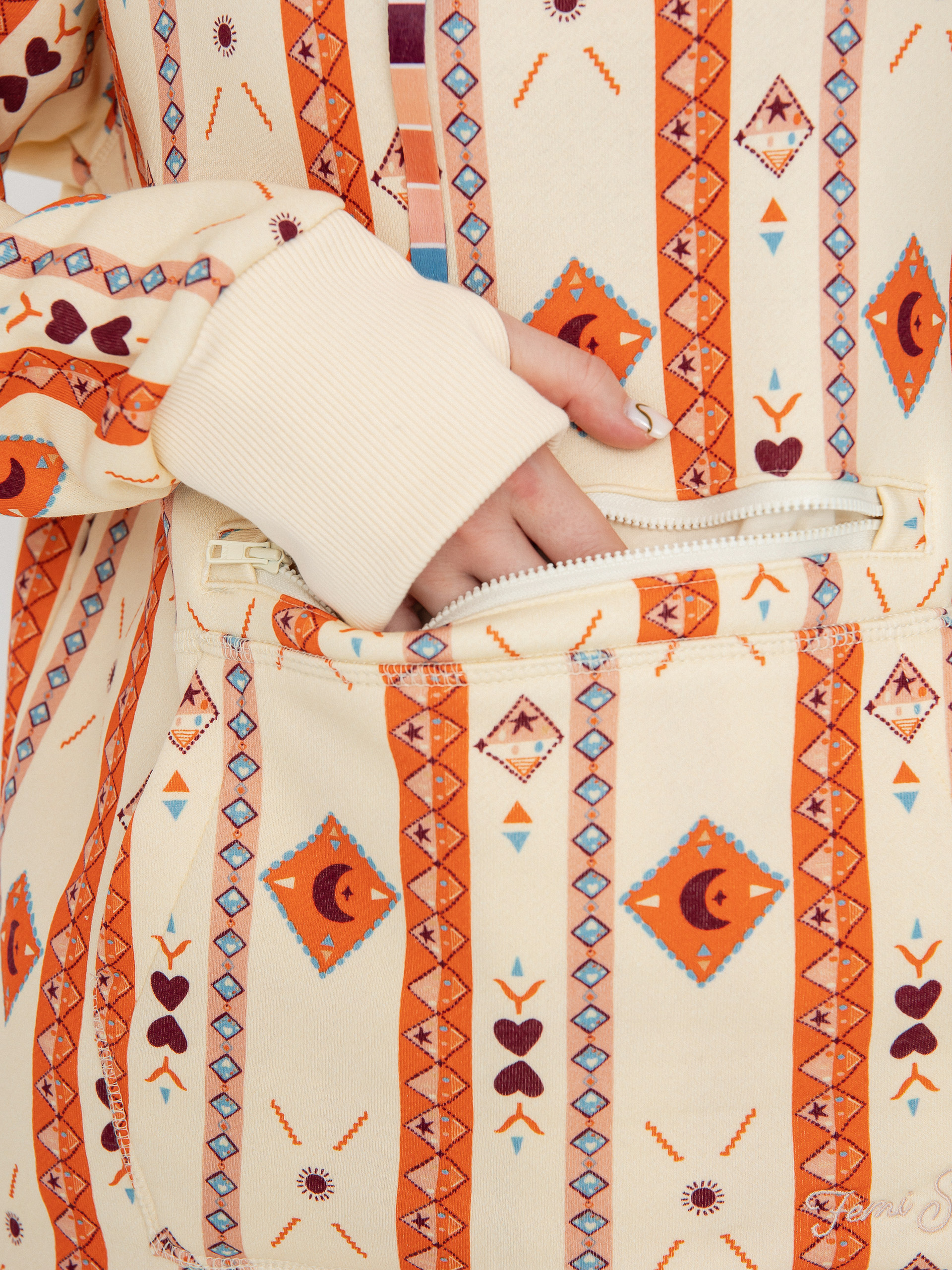 Femi Stories Letti HD Kapucnis pulóver Wmn (llr)