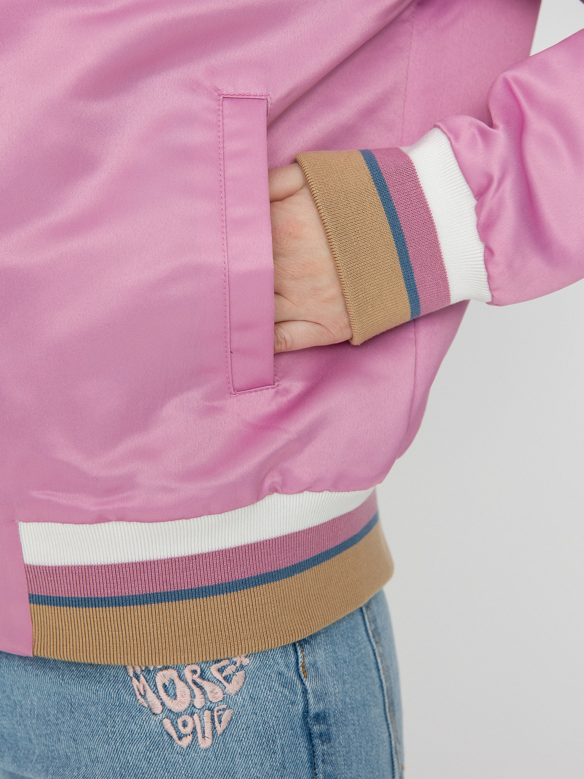 Femi Stories Hana Dzseki Wmn (htr)