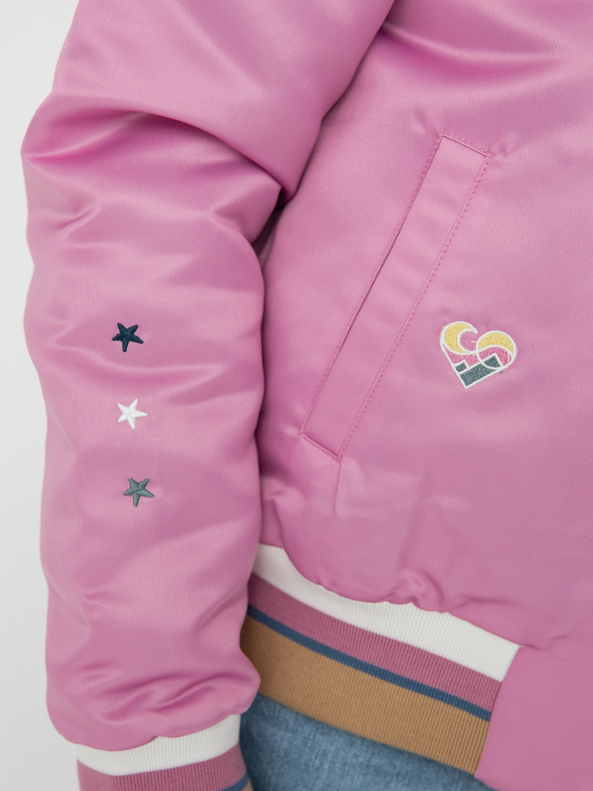 Femi Stories Hana Dzseki Wmn (htr)