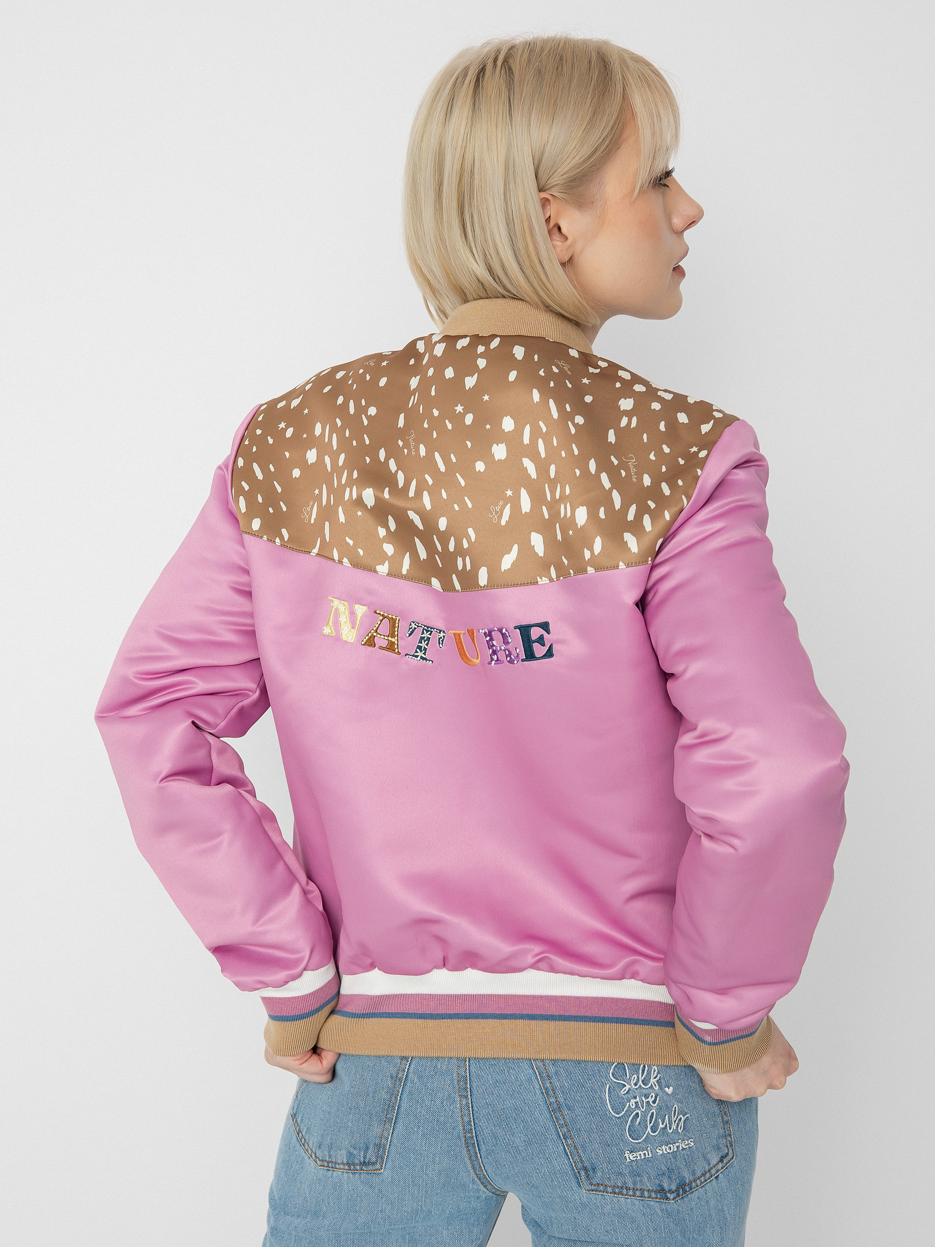 Femi Stories Hana Dzseki Wmn (htr)