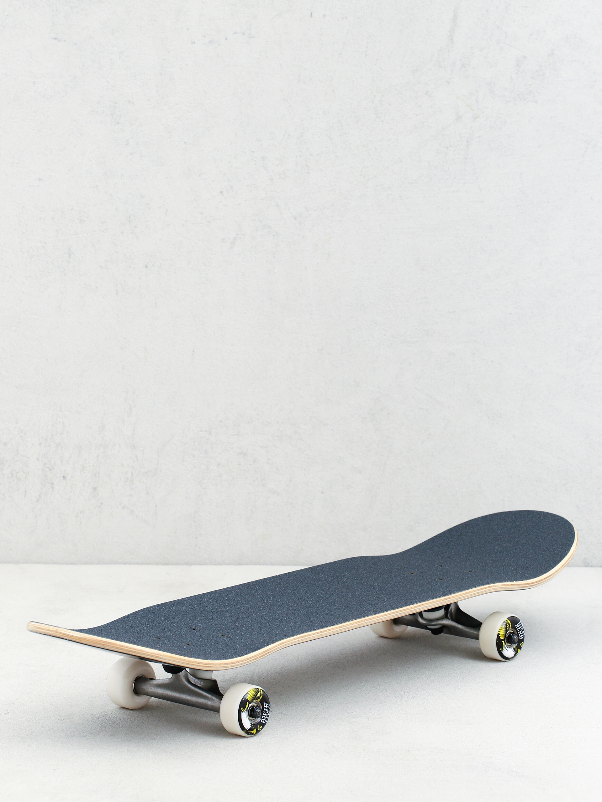 Antihero Misregistration Komplett gördeszka (black)