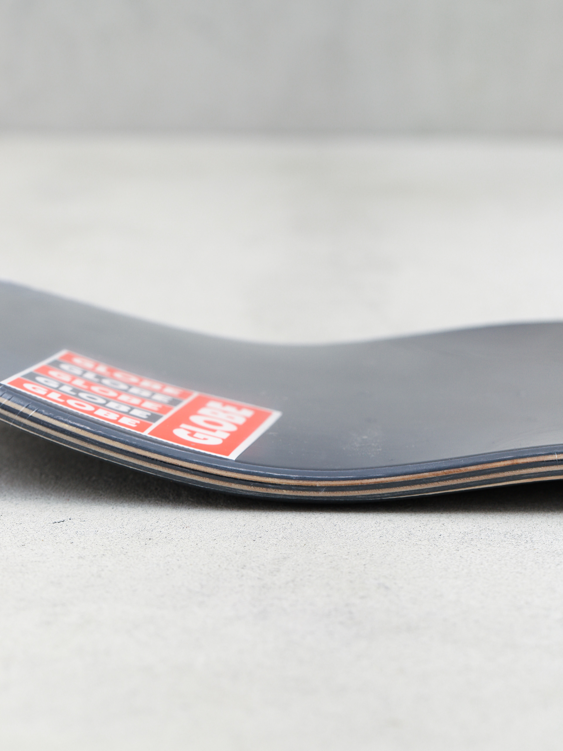 Globe G2 Ramones Gördeszka lap (road to ruin)